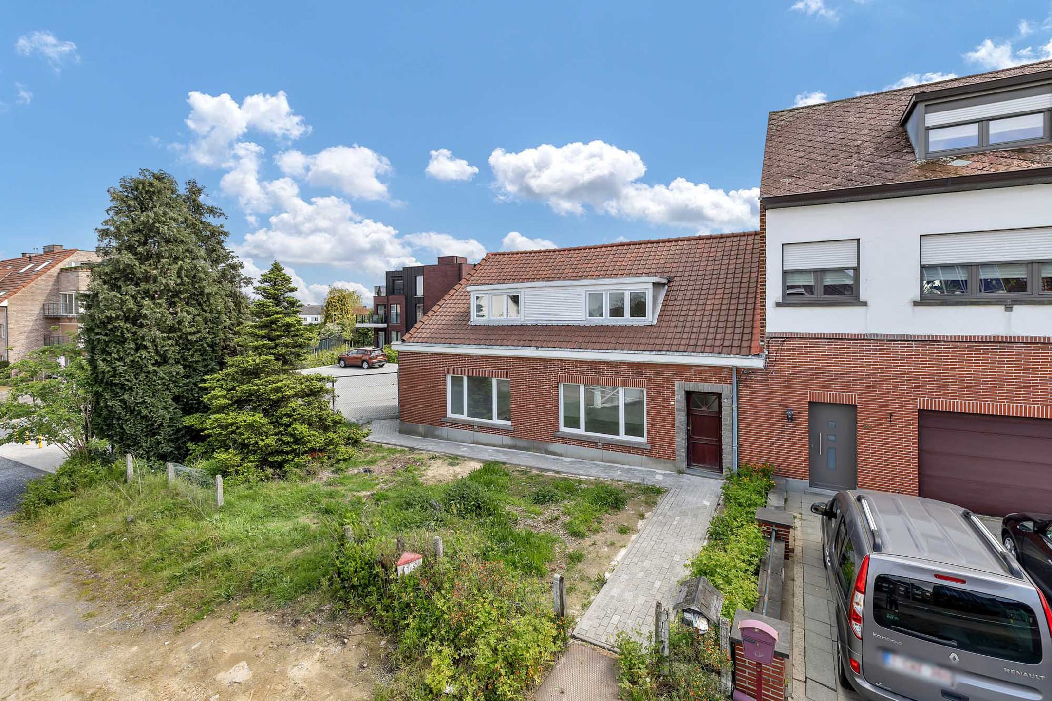 Gerenoveerde woning te koop in Meerbeke! foto 19