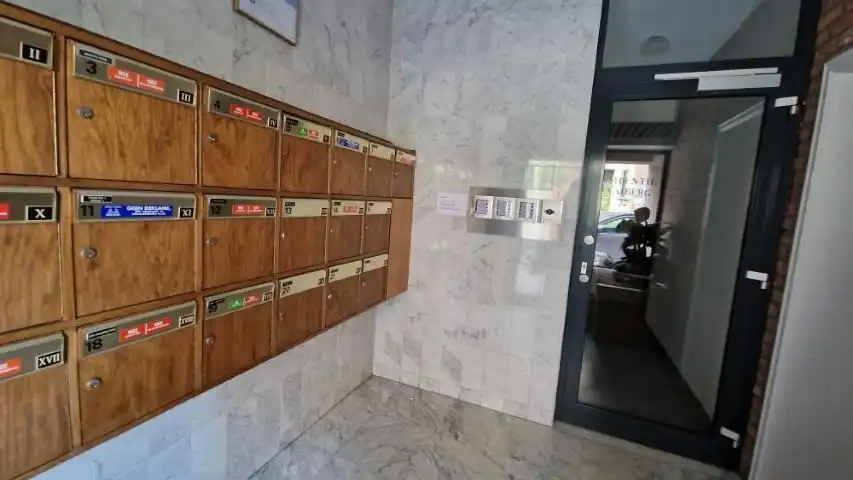 Praktisch ingericht en ruim APPARTEMENT met 2 slaapkamers, mooie leefruimten en garage in centrum van Tienen. foto 36