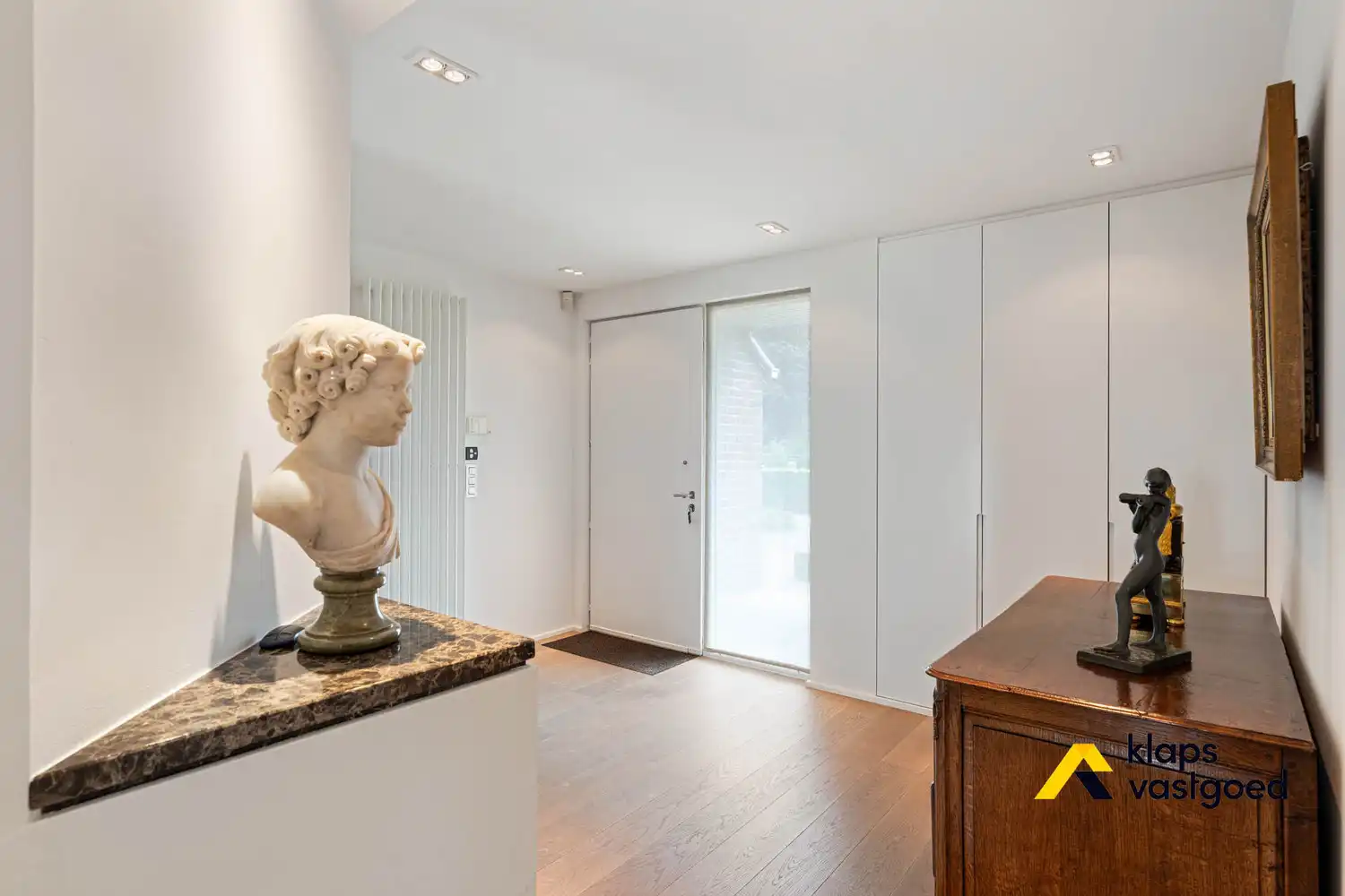 Uitzonderlijk mooie villa op 2.114 M2 in Kinrooi. foto 8