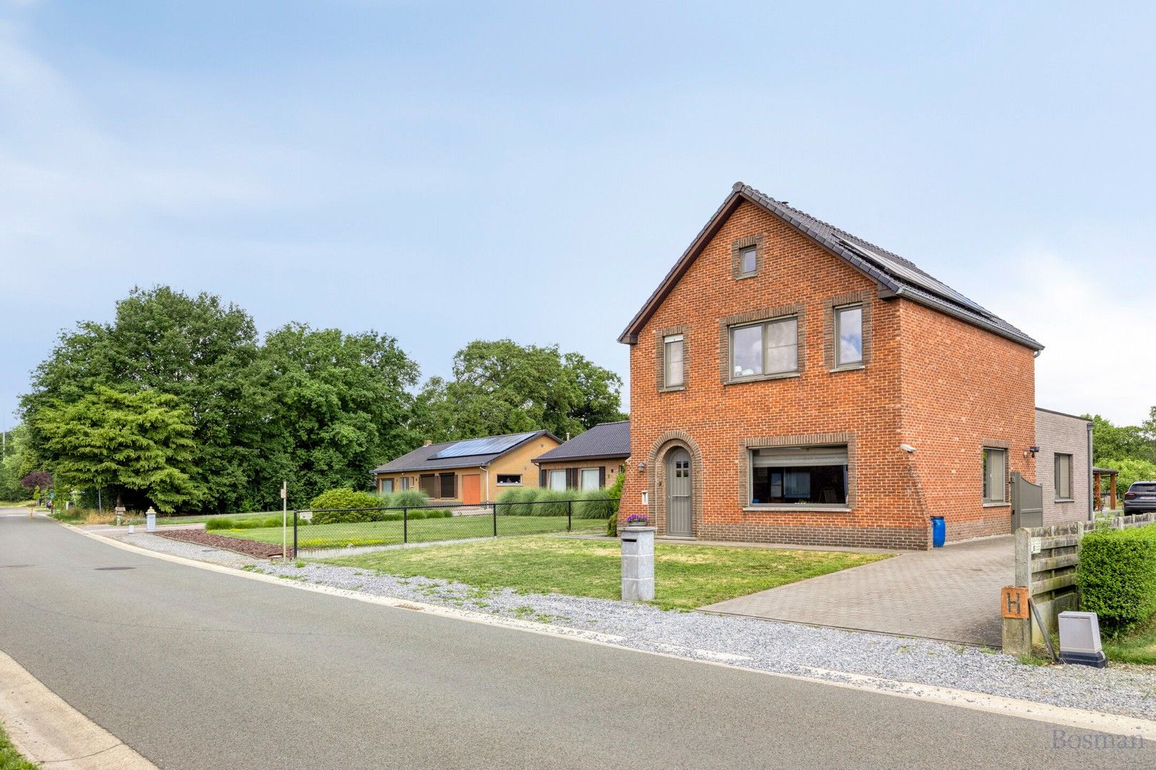 Instapklare gezinswoning te koop in Ham foto 2
