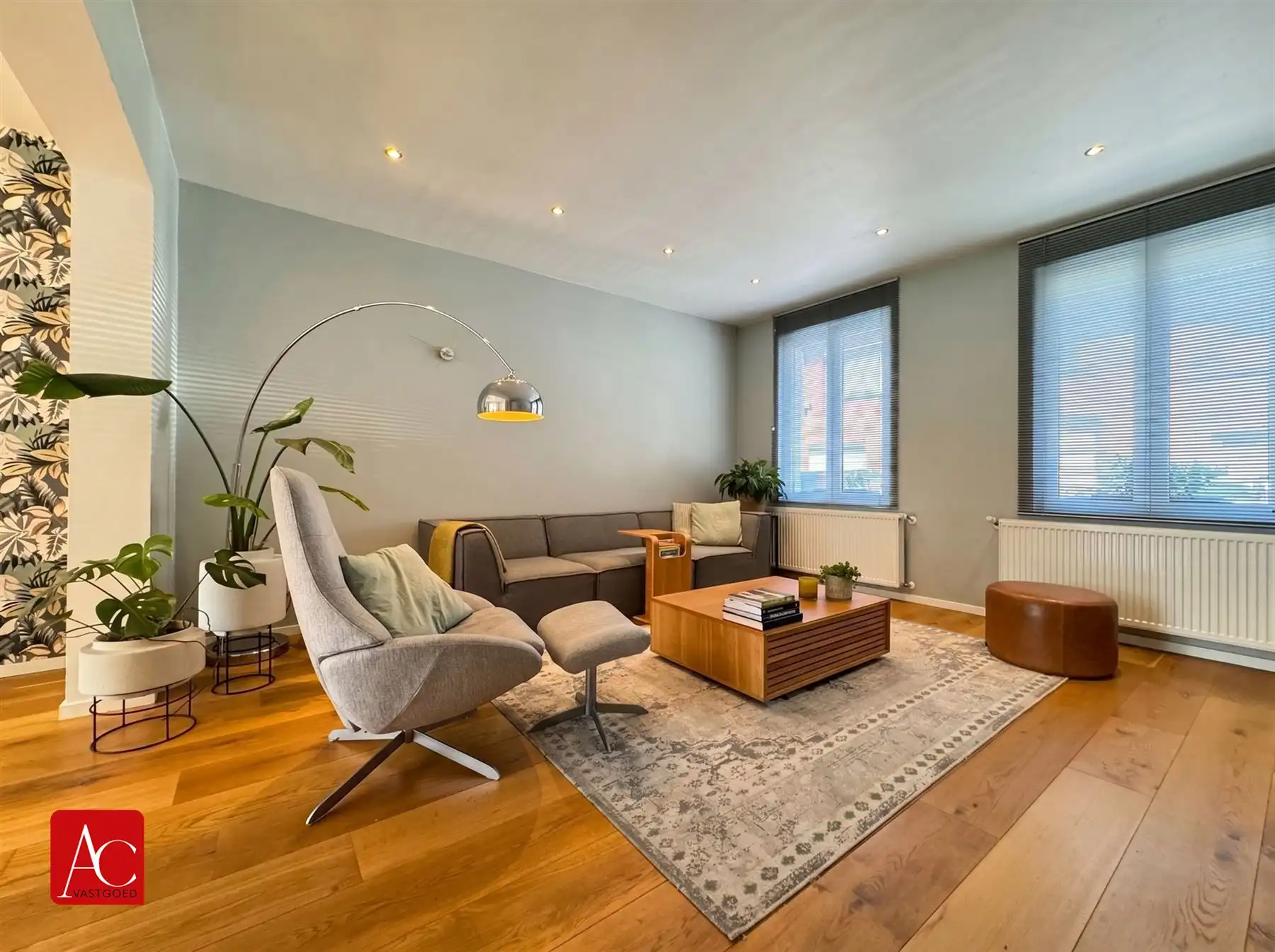 Instapklare woning met 5 slaapkamers en tuin foto 5