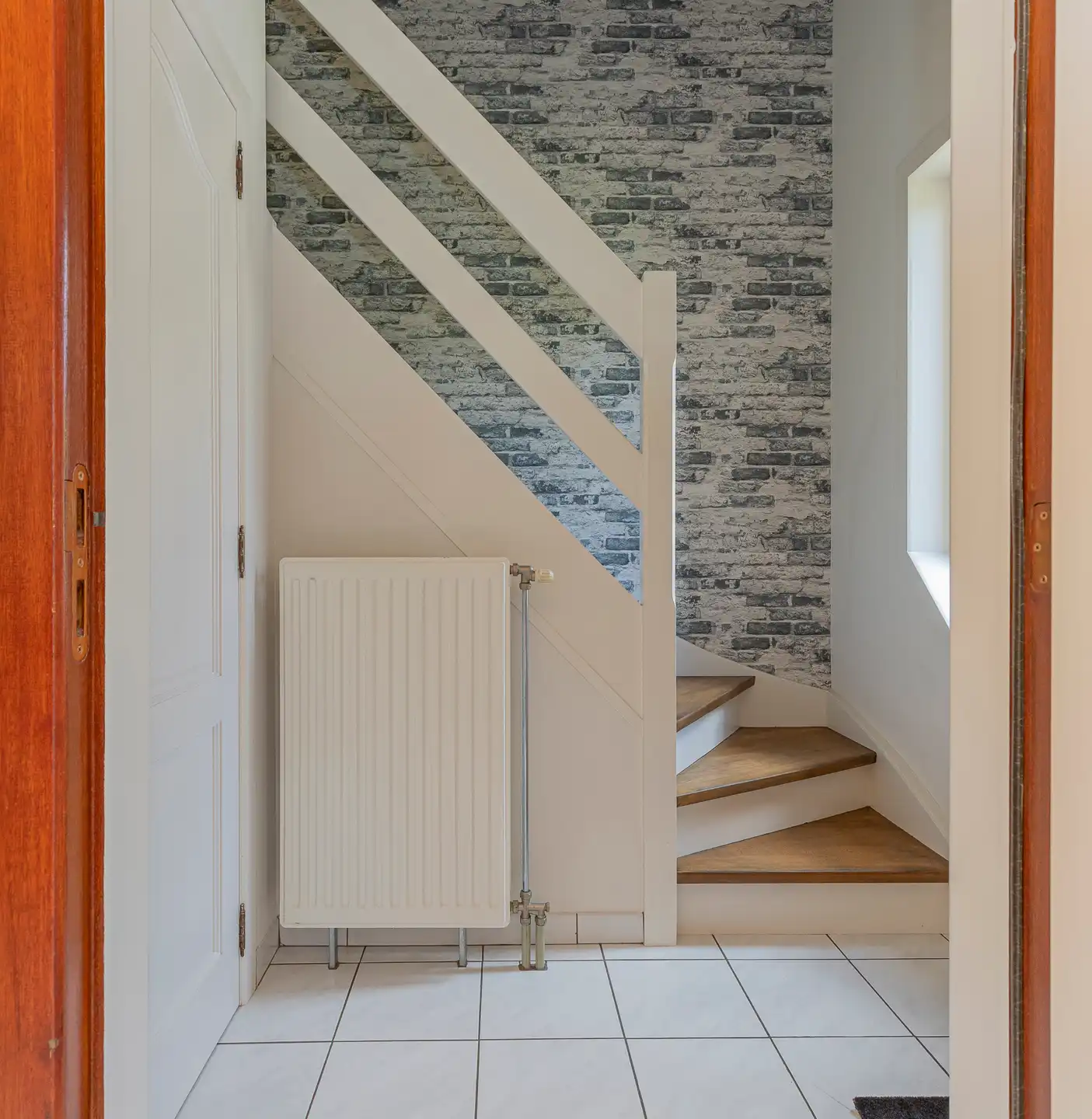 RONSE - Instapklare woning met  3 slpks en mooie tuin foto 11