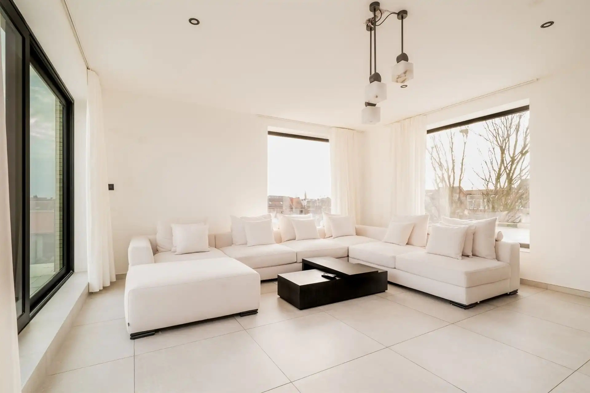 Volledig nieuwe penthouse met 3 slaapkamers foto 2