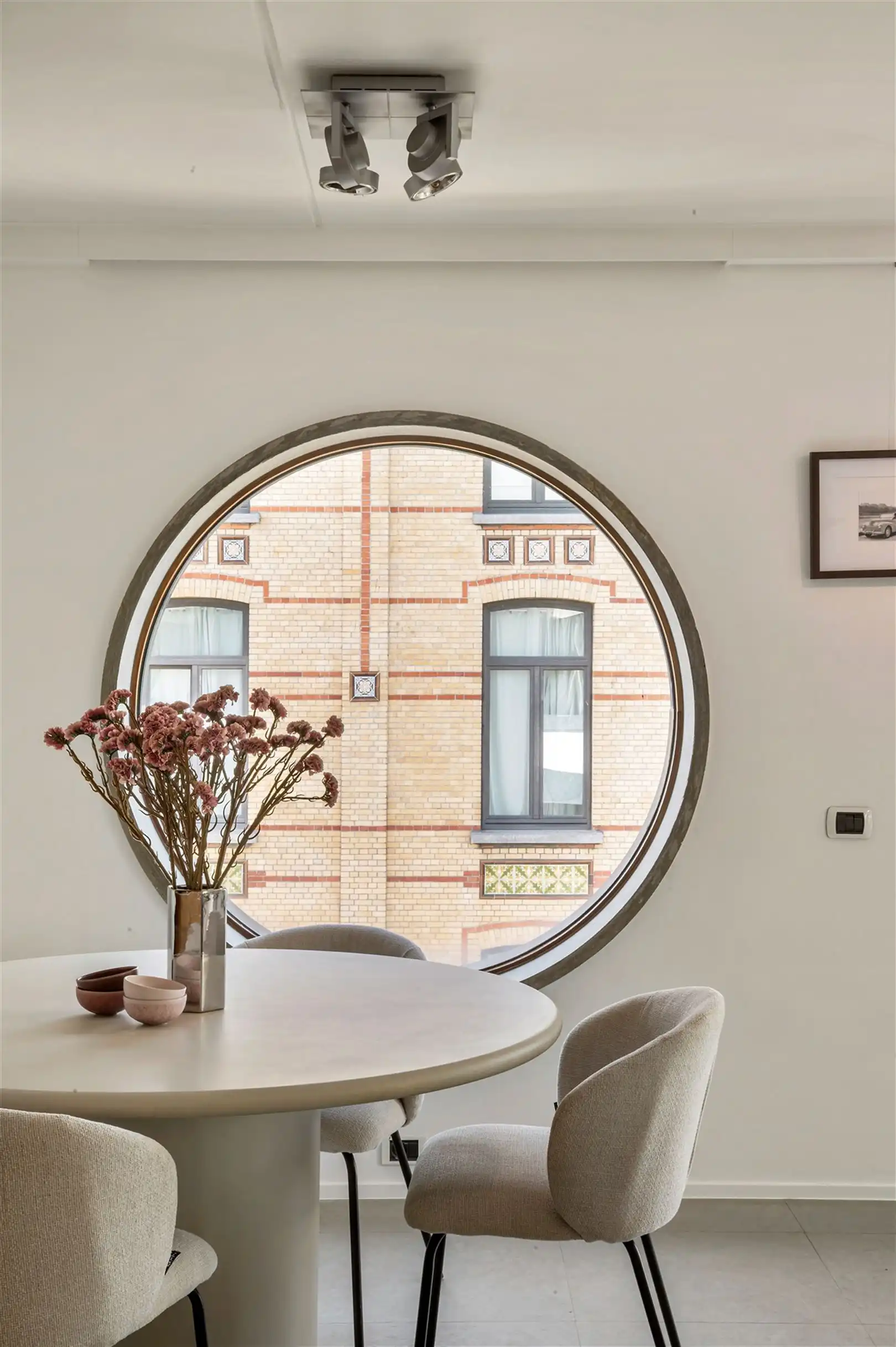 Architecturaal hoekappartement met uitzicht over het Zuidpark foto 9