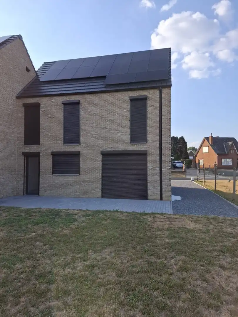 Instapklare BEN-woning met geothermische warmtepomp, passieve koeling en domotica foto 16