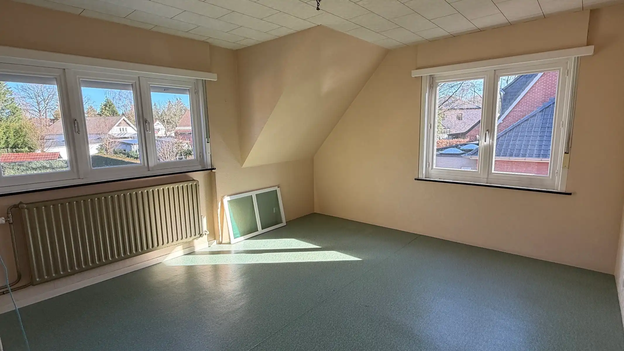 Woning met werkplaats / atelier  foto 12