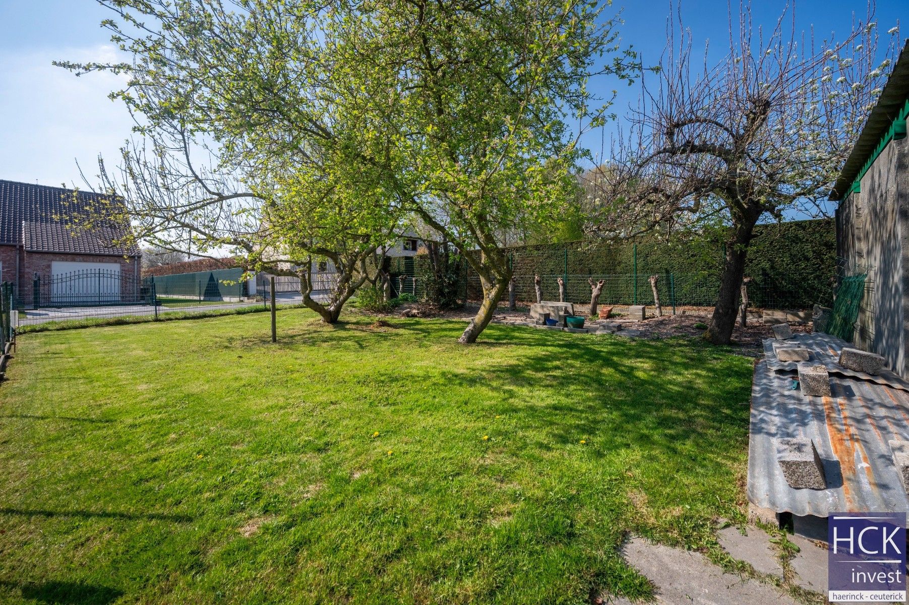WANNEGEM-LEDE - Te renoveren/herbouwen woning in hartje van het pittoreske Wannegem!! foto 9