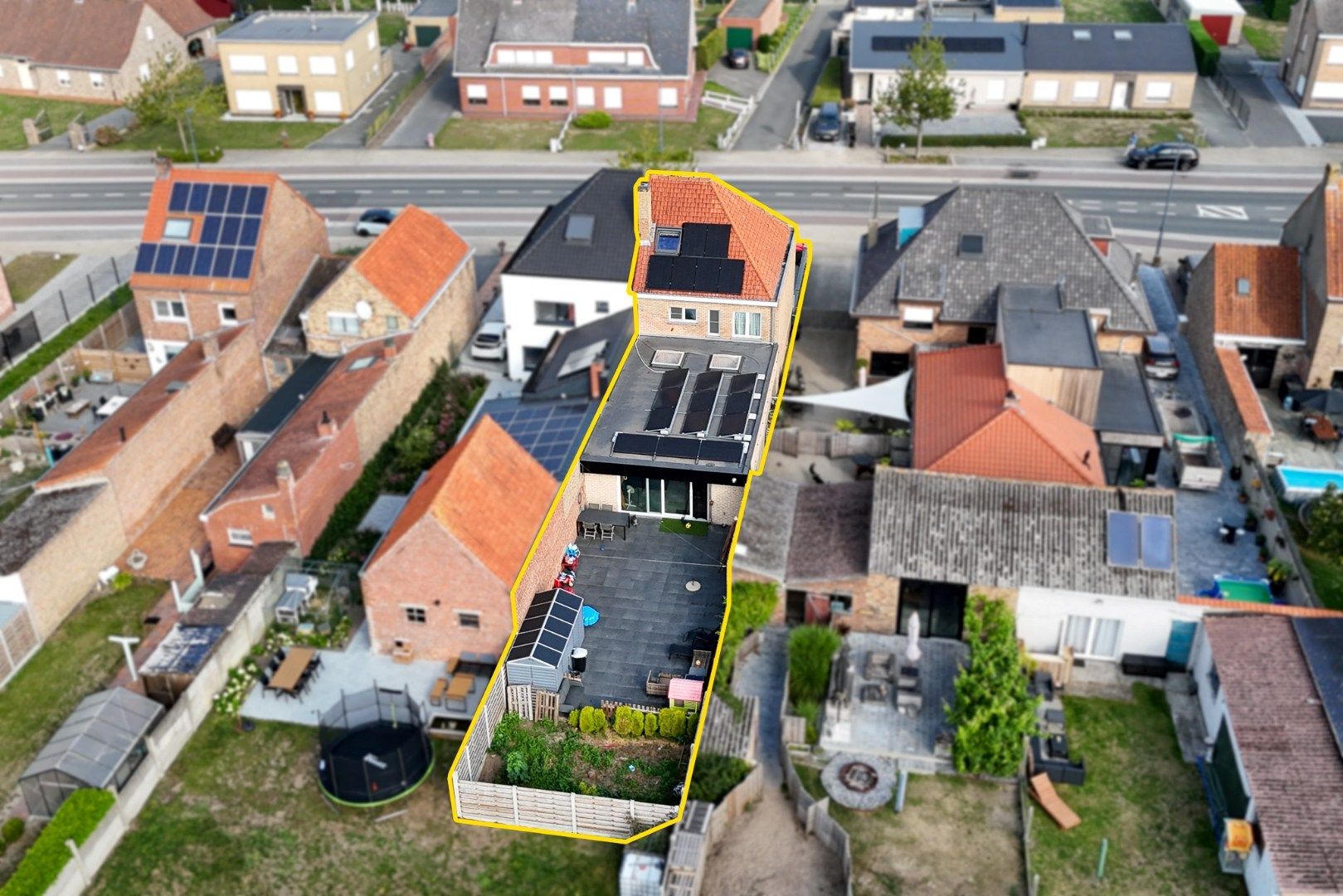 Ruime gerenoveerde woning met 4 slaapkamers te Westkerke foto 20