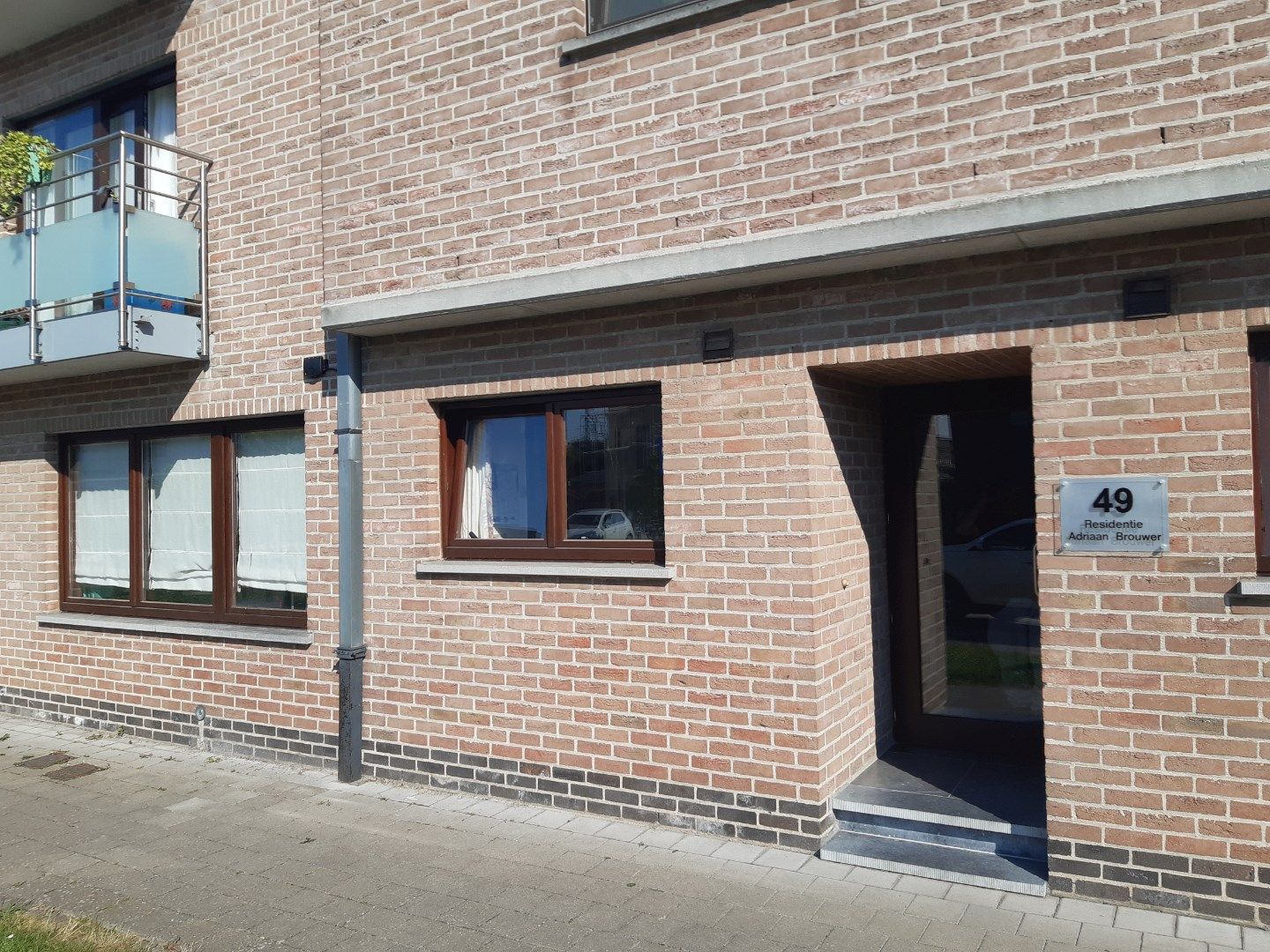 Gelijkvloers appartement.  foto 2
