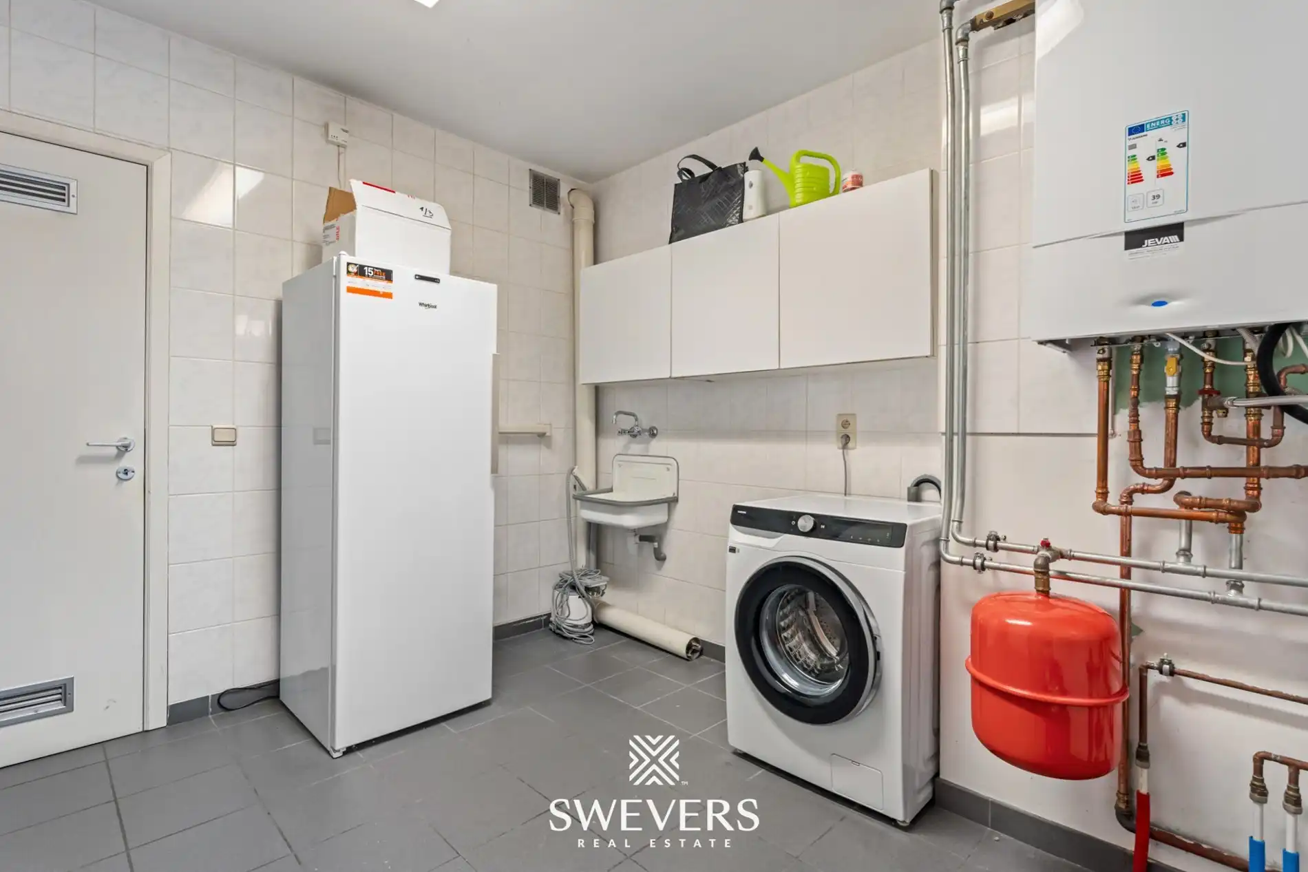 Ruim appartement met dubbele garage en groot terras vlakbij het centrum van Heusden foto 22