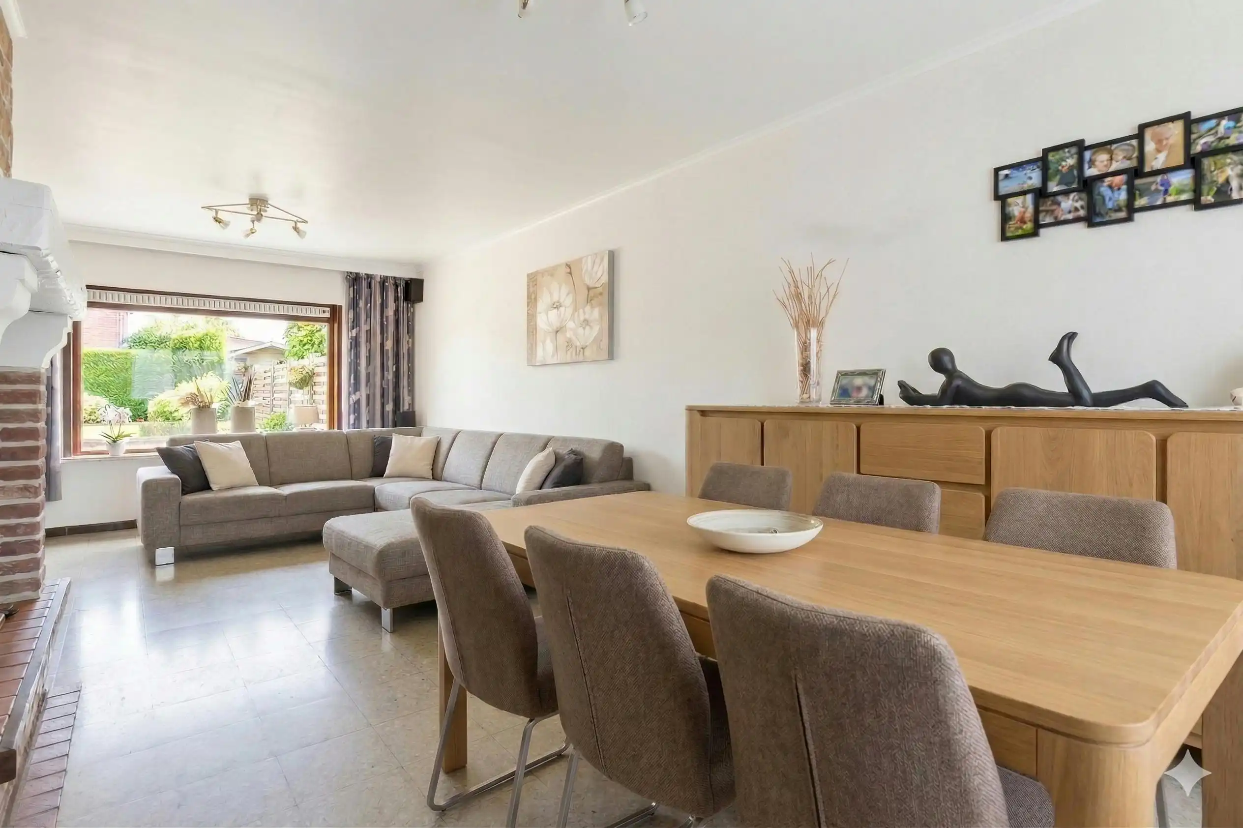 Gezinswoning met 3 slaapkamers en tuin te koop in Roeselare foto 3