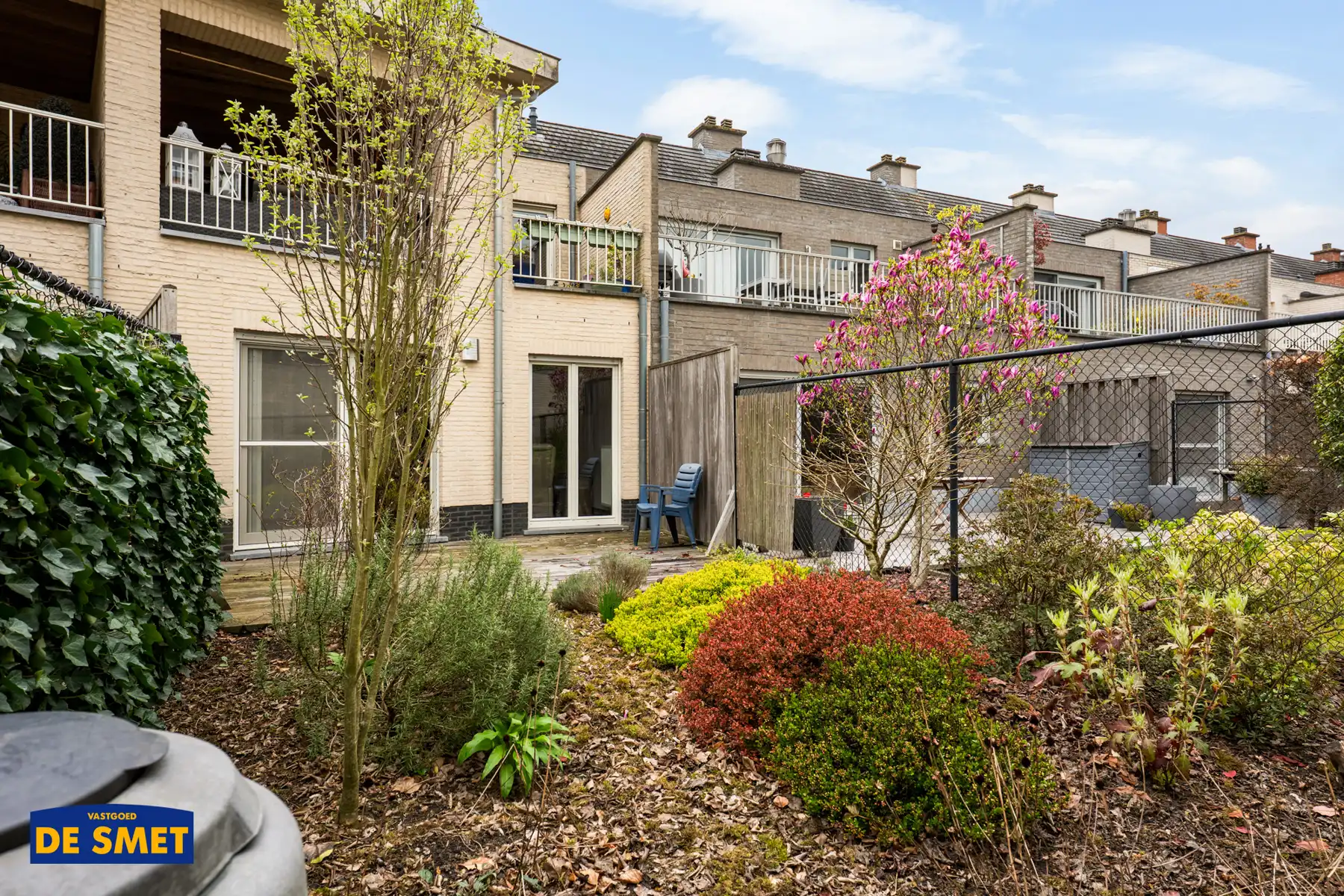 Gelijkvloers appartement met tuin, autostaanplaats én kelder foto 4