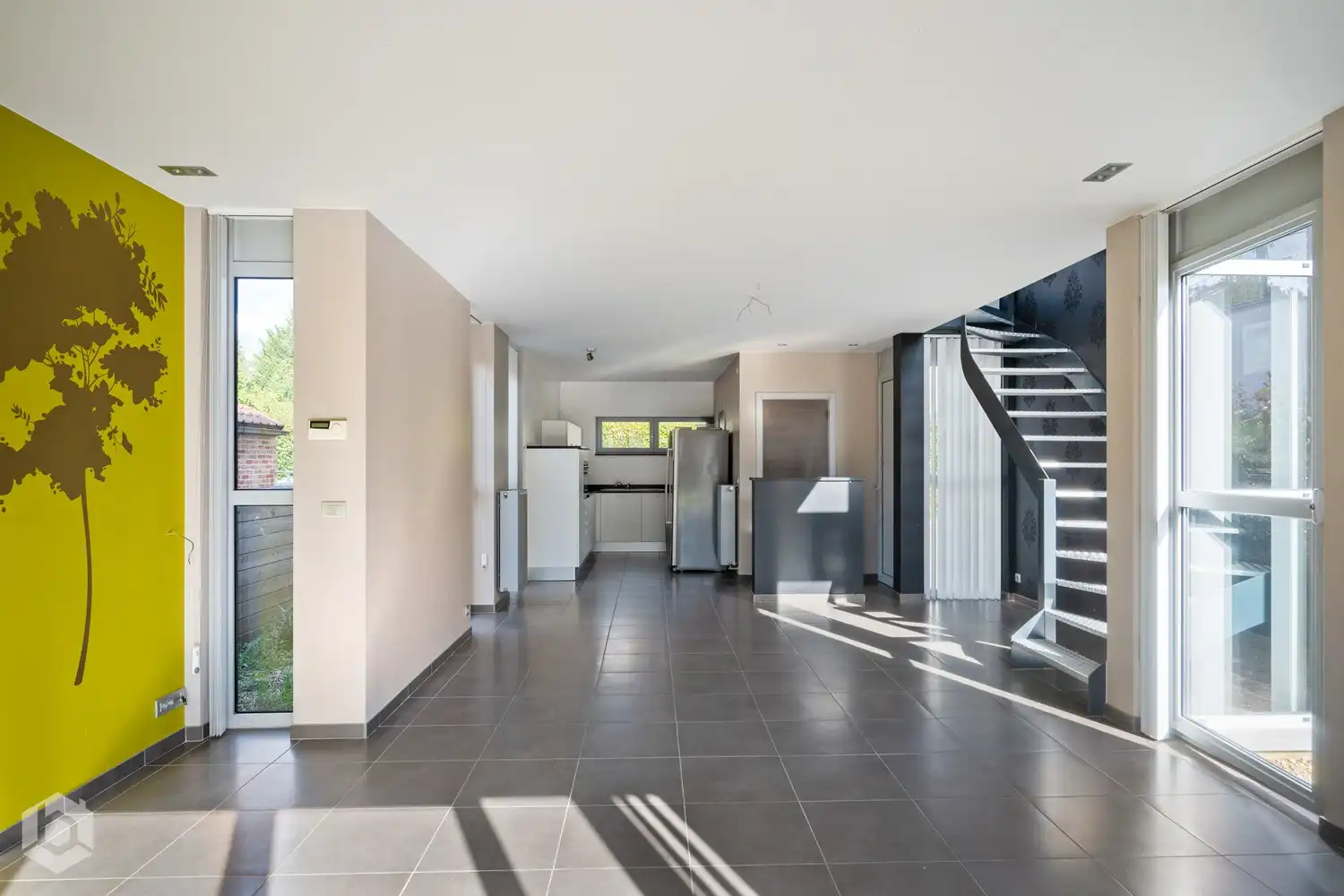 Instapklare woning met 2 slpkrs en ruime tuin te Beerzel foto 5