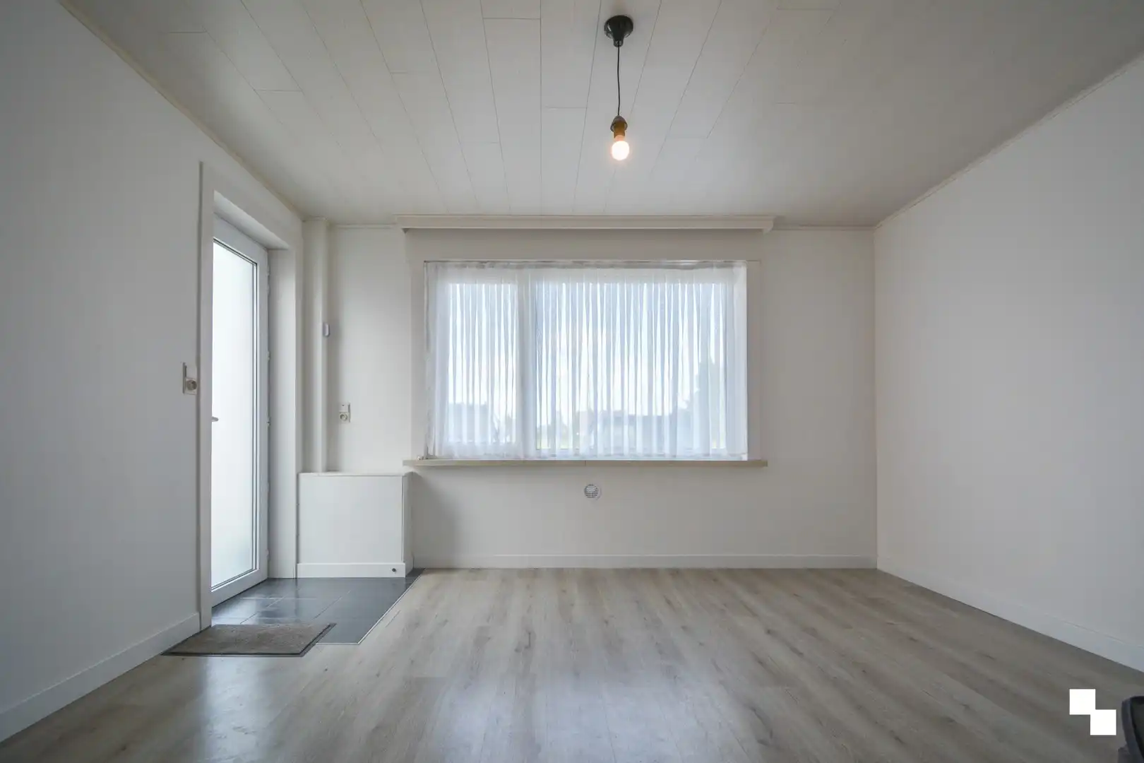 Instapklare kleine woning met terras. foto 3