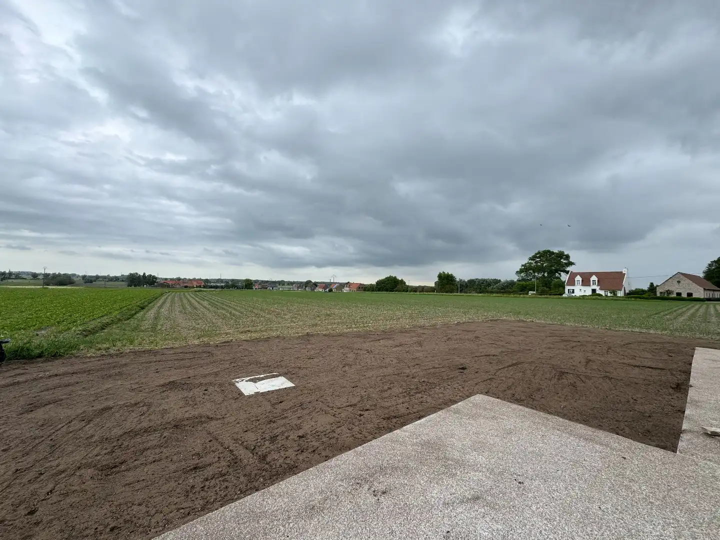 Nieuwbouwwoning met 4 slaapkamers, carport en tuin foto 19