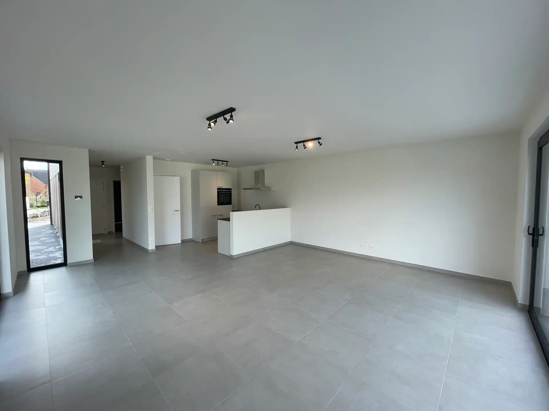 LEDE -  Recente HoB in rustige wijk. foto 4
