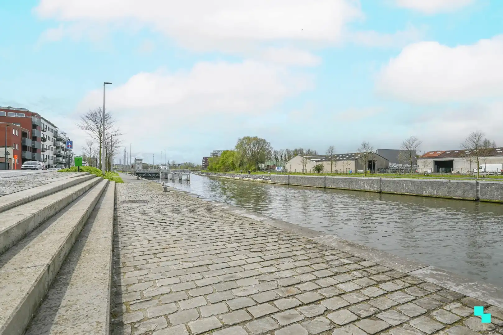 Instapklaar appartement te Harelbeke foto 24