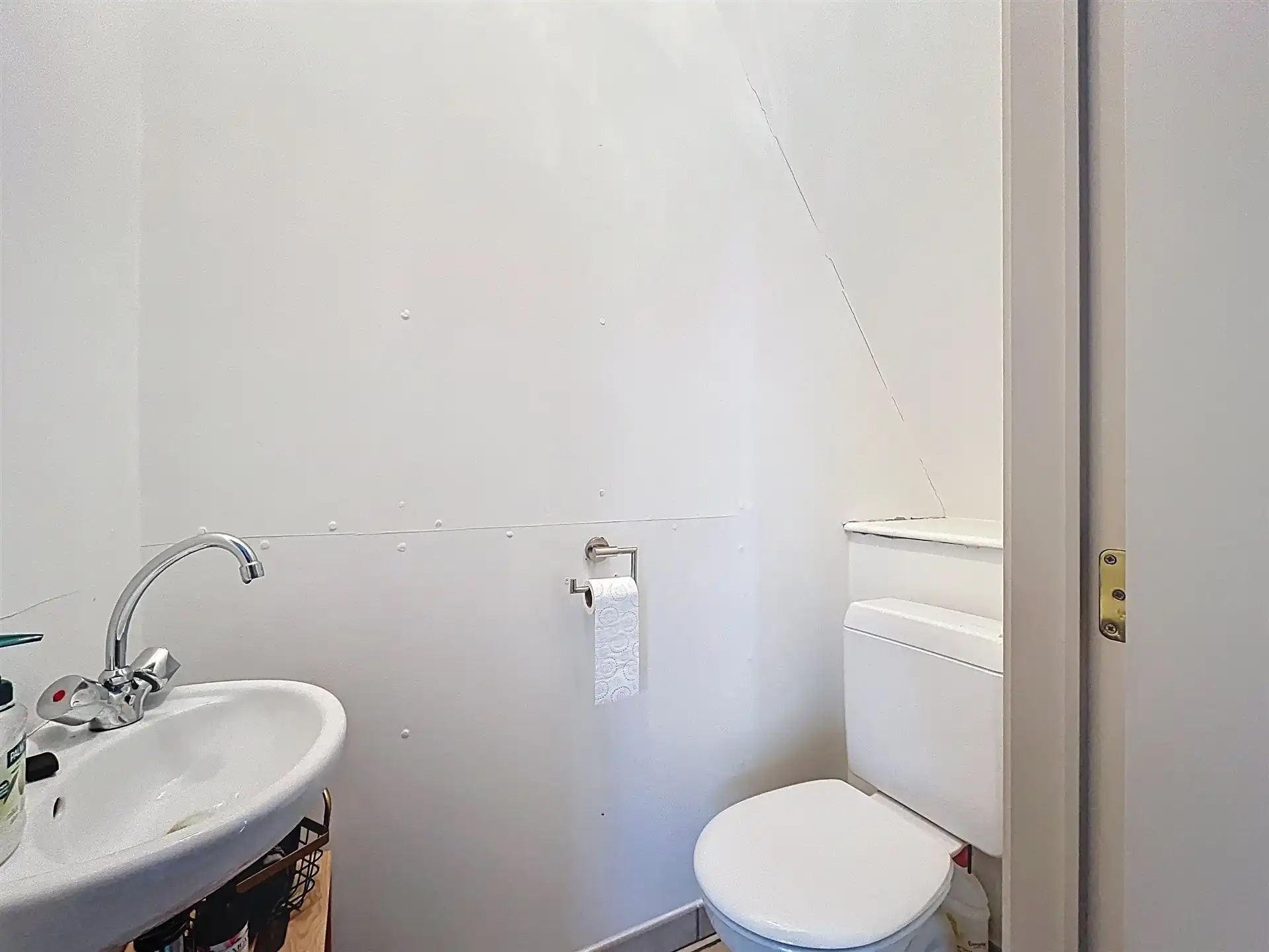 Half open bebouwing op perceel van 330m²  foto 9