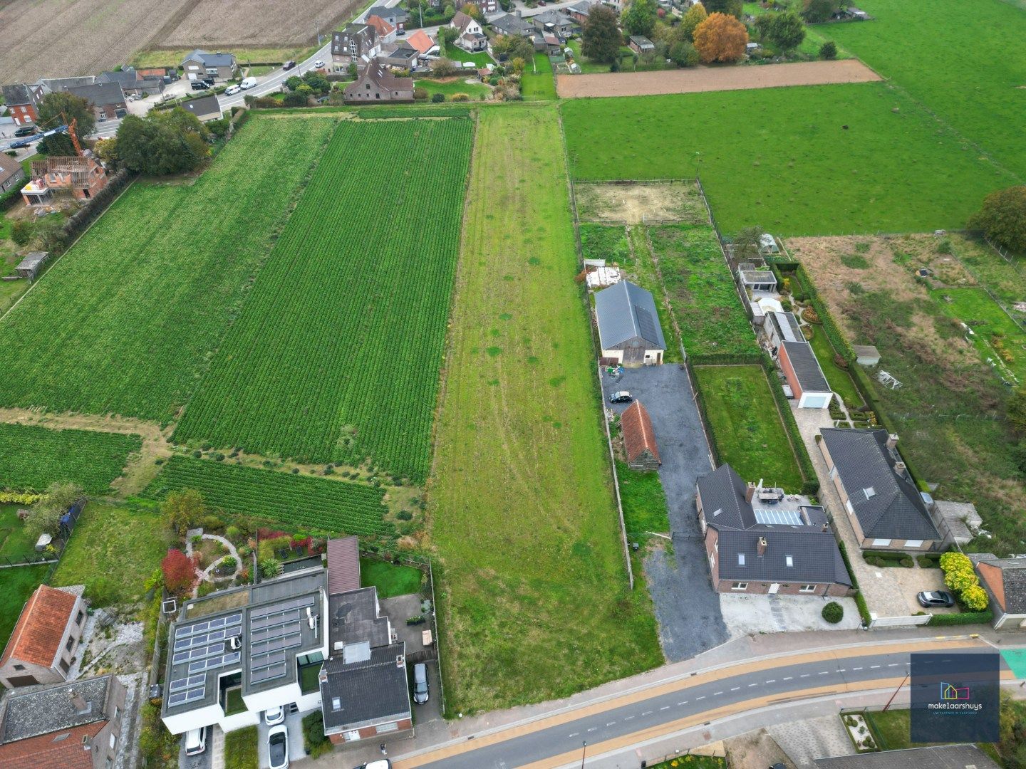 Uitermate goed gelegen bouwgrond met mogelijkheden foto 3
