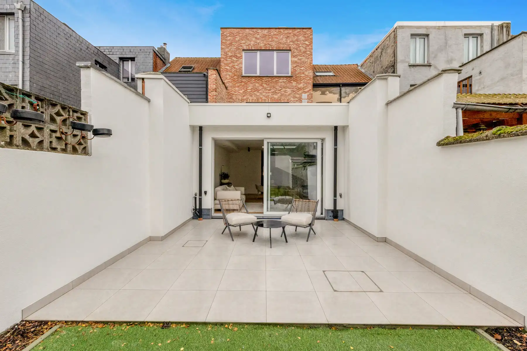 IN OPTIE - Energiezuinige vernieuwde woning met 4 slaapkamers. foto 7