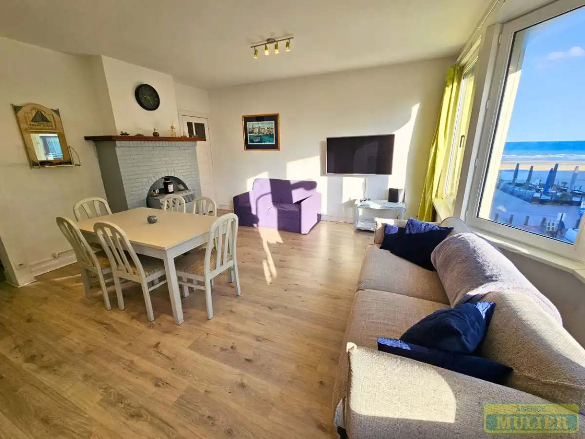 Appartement te koop foto {{pictureIndex}}