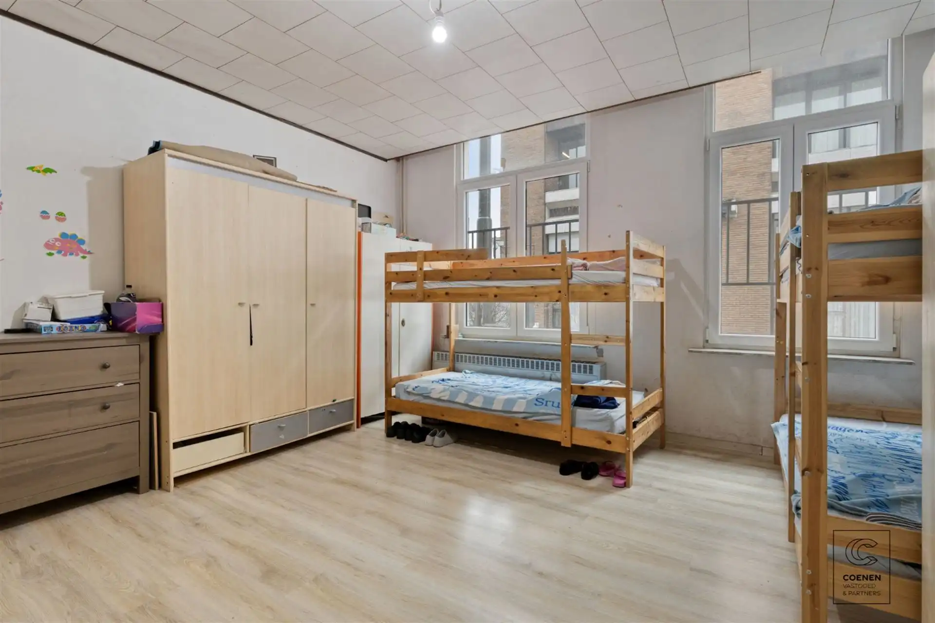 Te renoveren herenwoning met een bew. opp. van 248m²! foto 12