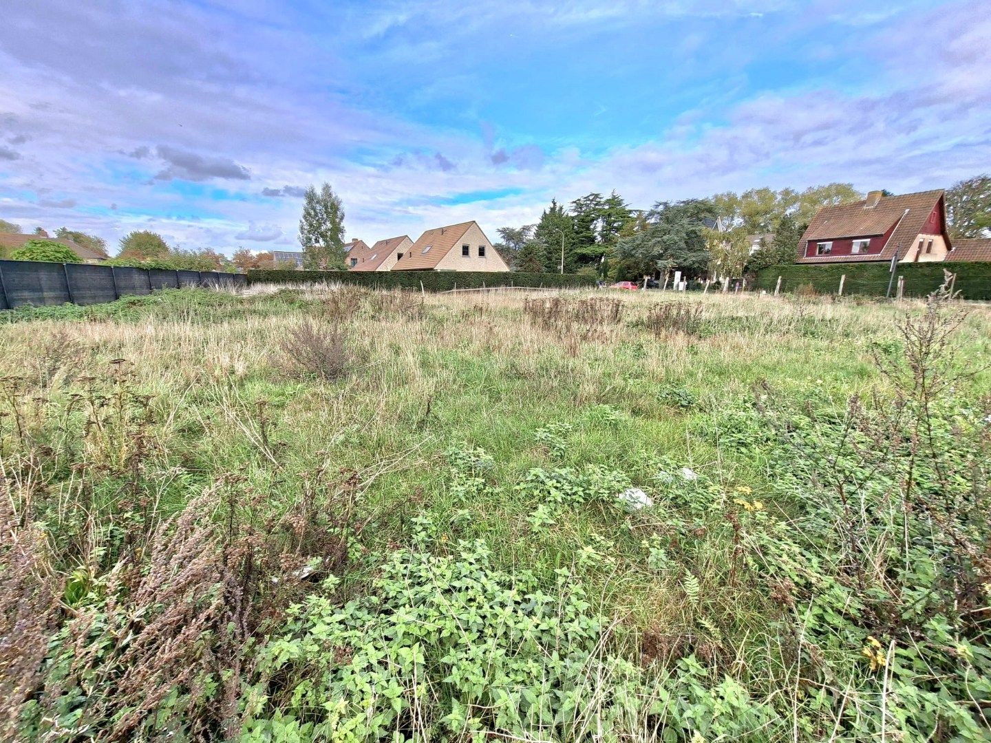 Rijwoning met tuin met uitweg foto 12