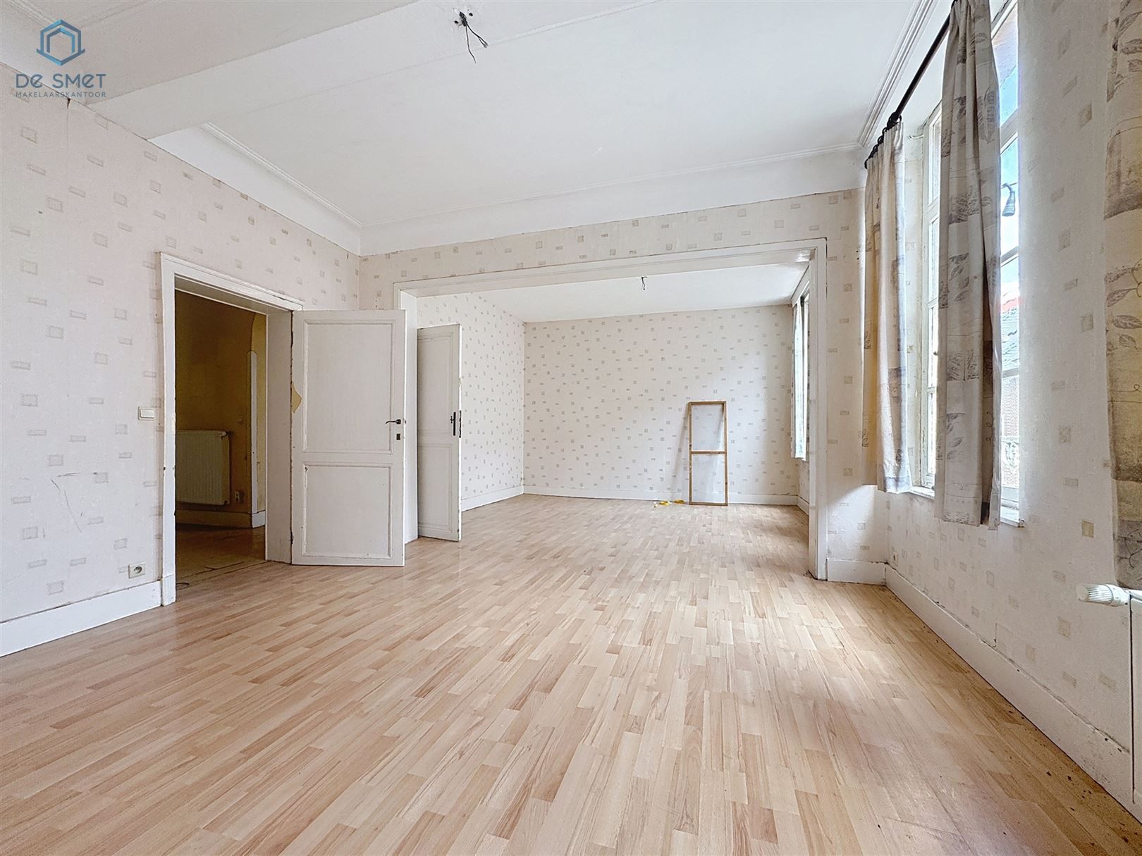 Gebouw met 2 woonentiteiten te koop in hartje Aat veel potentieel! foto 14