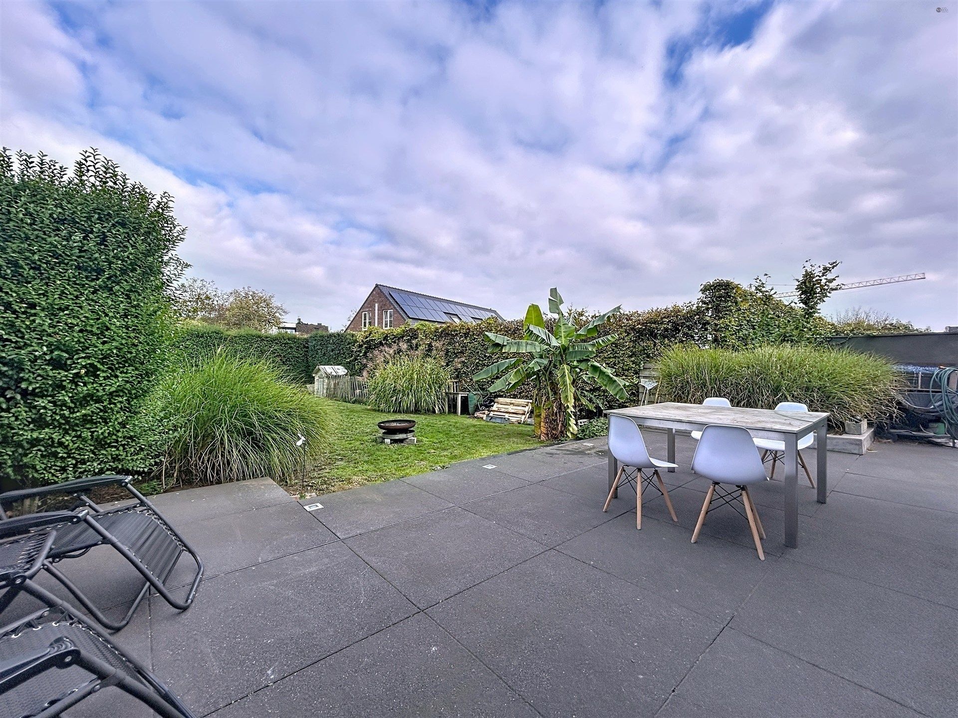 recente gezinswoning met 4 slaapkamers op perceel van 462m² foto 6
