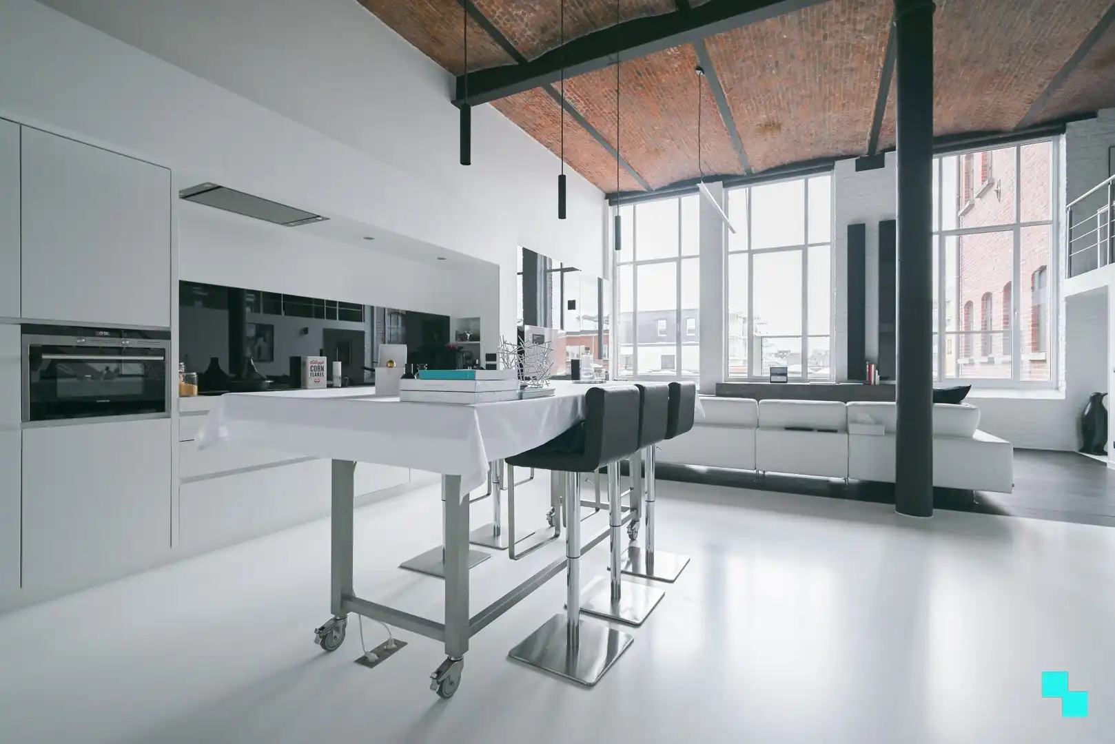Exclusieve loft langs het water in Kortrijk! foto 8