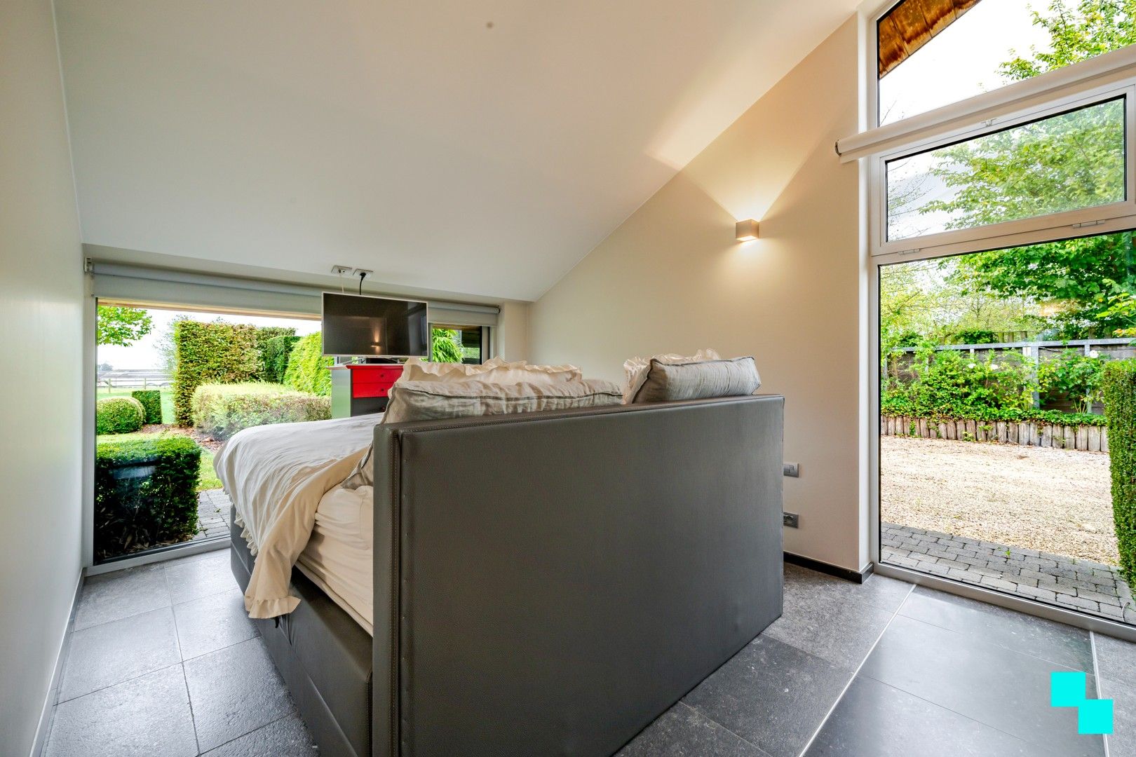 Prachtige gelijkvloerse woning op 6.036m² met verzichten in Kachtem foto 25