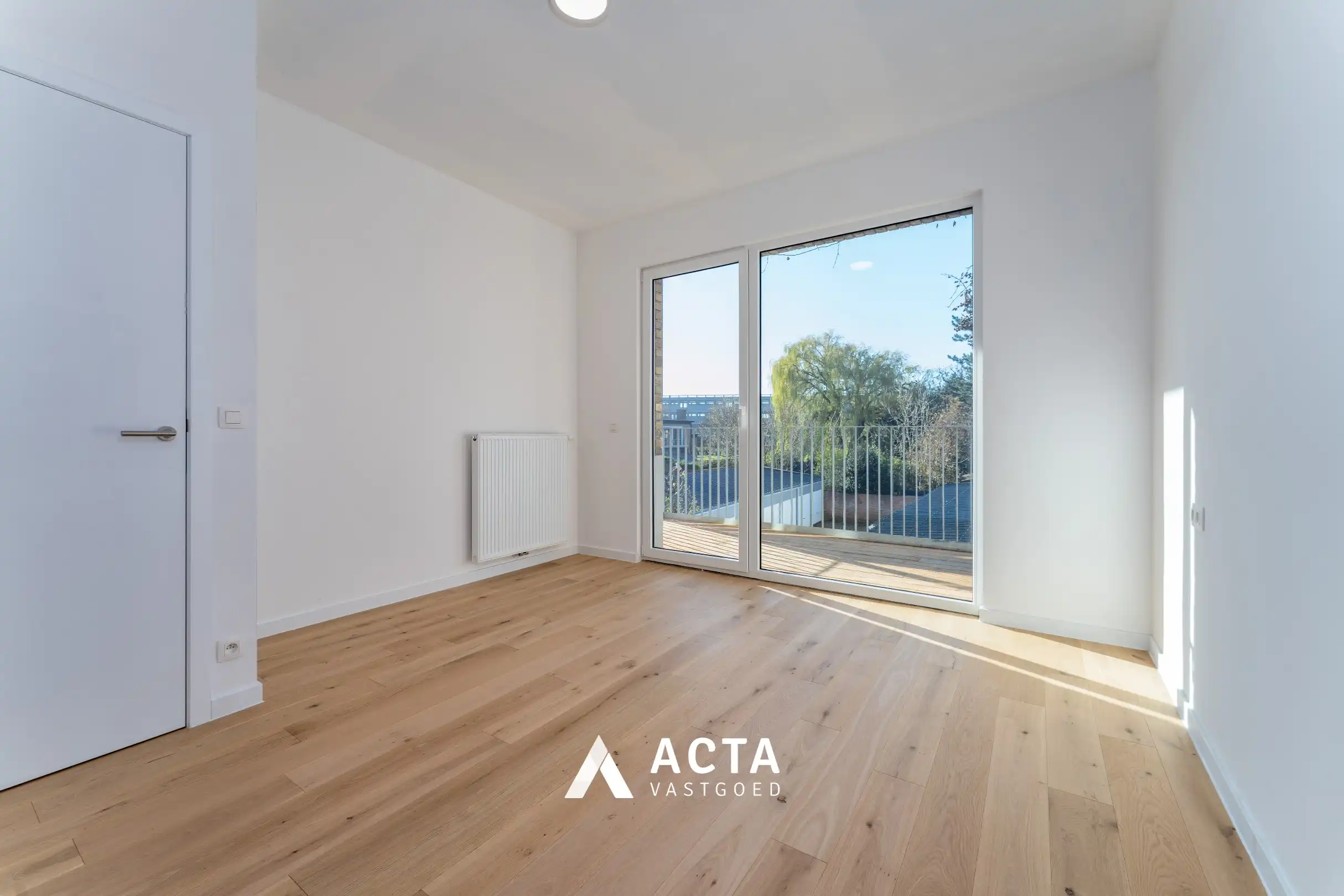 Recent gerenoveerd appartement met 2 slaapkamers  foto 8