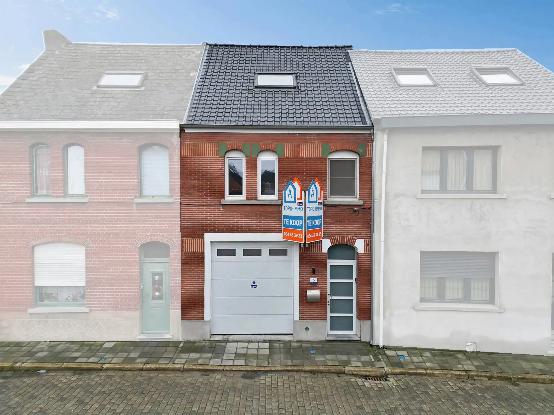 Prachtige instapklare woning met 3 slpks, tuin en garage foto {{pictureIndex}}