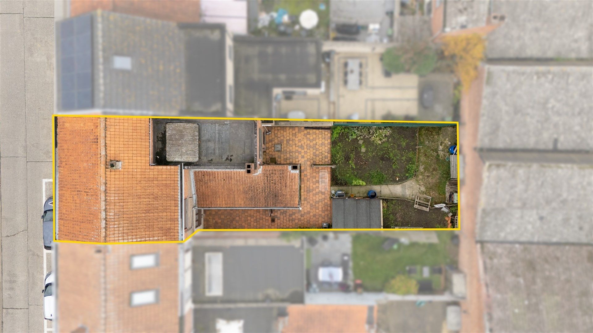 Potentiële gezinswoning of 2 bouwgronden in het hartje van Sint-Gillis-Waas foto 2