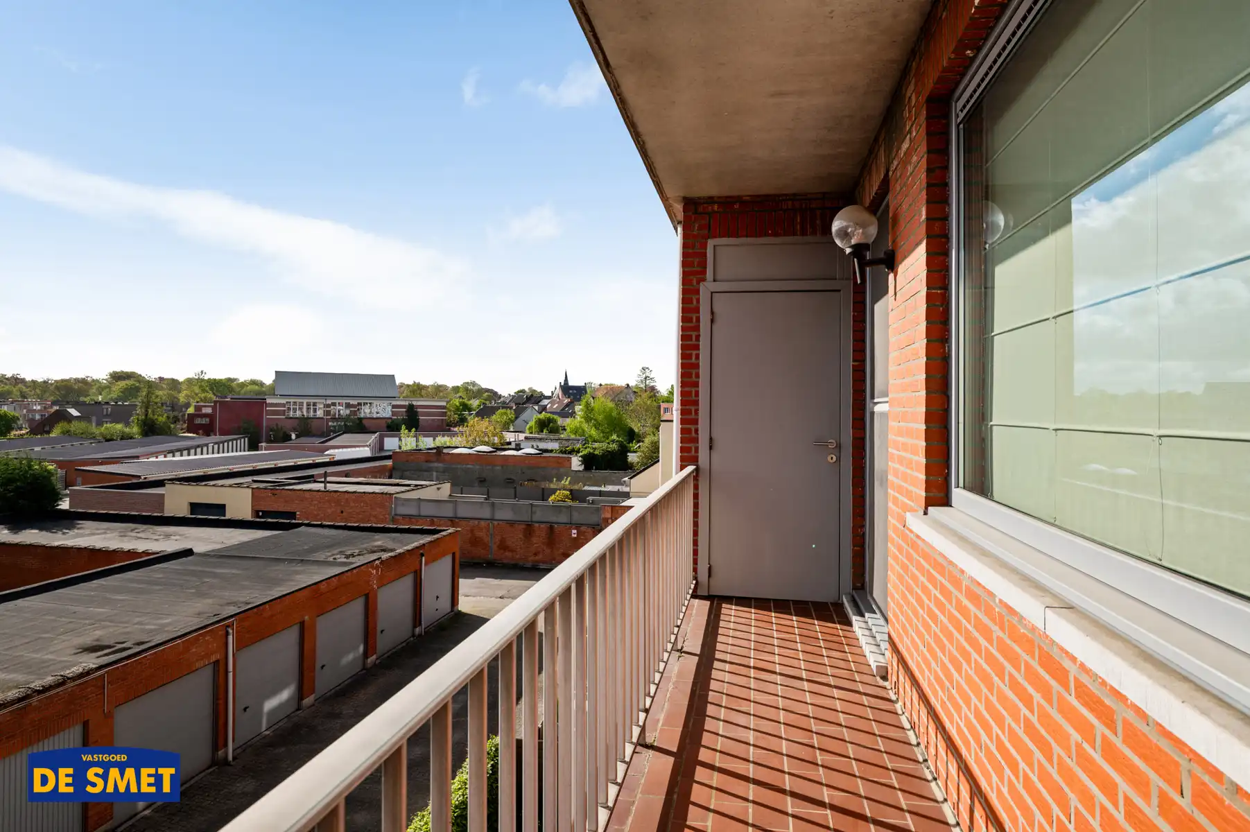 Zéér goed onderhouden appartement met balkon én terras foto 11