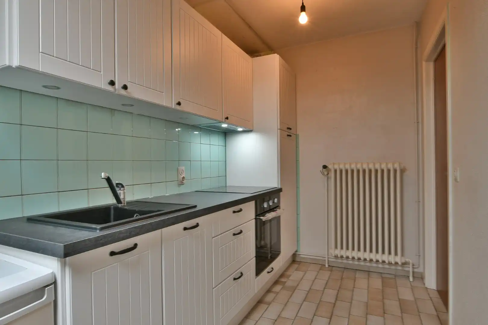 Rustig gelegen 2-slaapkamer appartement in Oostende  foto 8