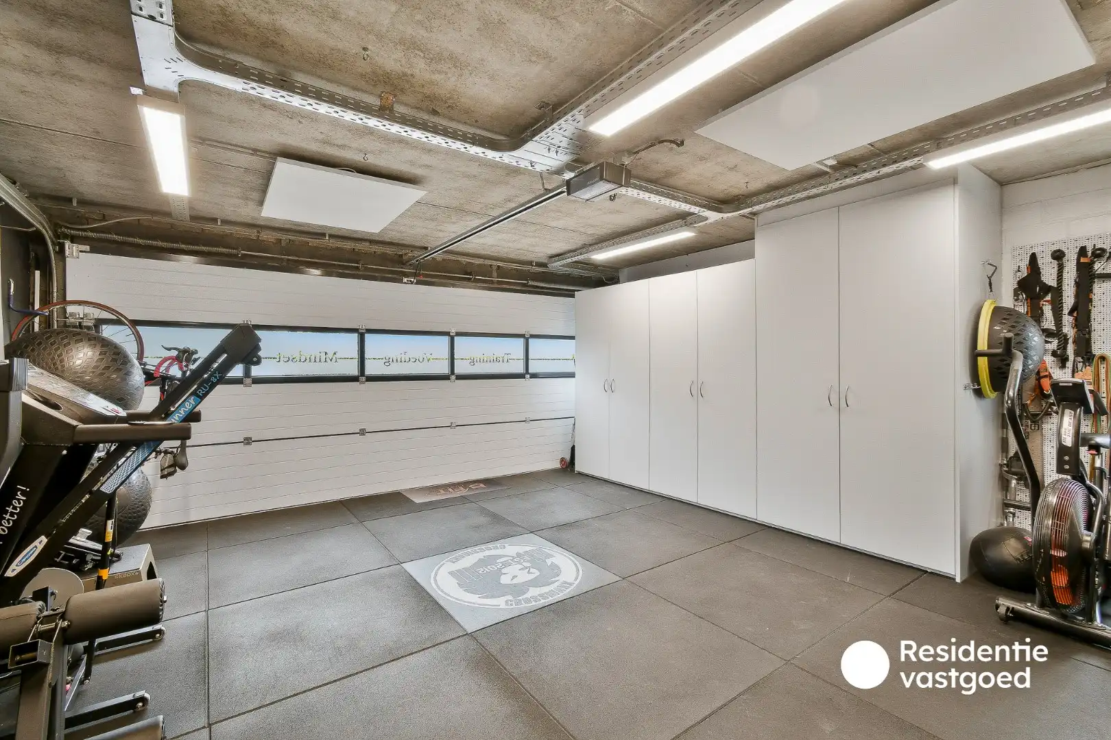 Rustig gelegen villa met verwarmd zwembad en ruime tuin foto 24