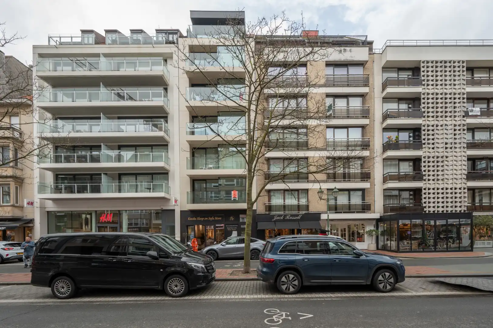 Hoofdfoto van de publicatie: Lichtrijk 1‑slaapkamerappartement met zicht op de Lippenslaan