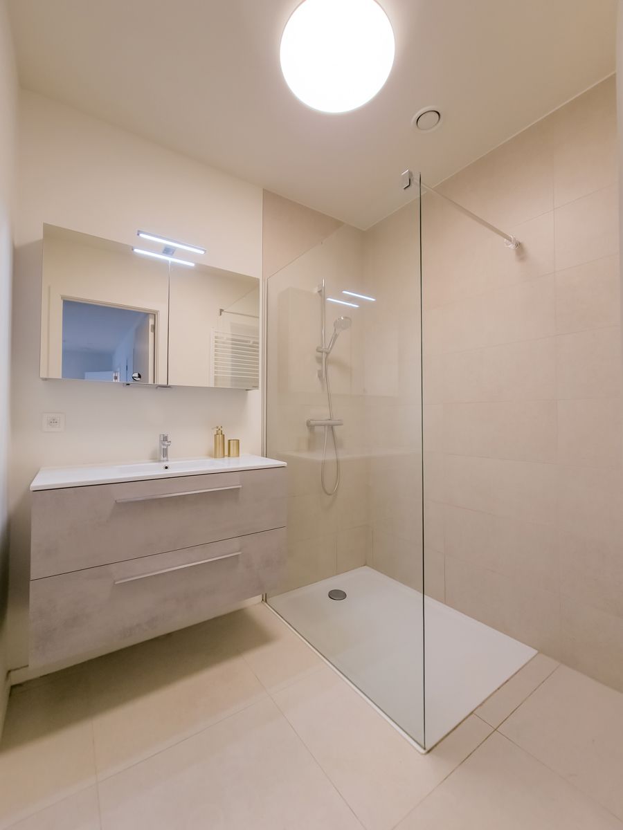 Gezellig 1-slaapkamer appartement met terras foto 12