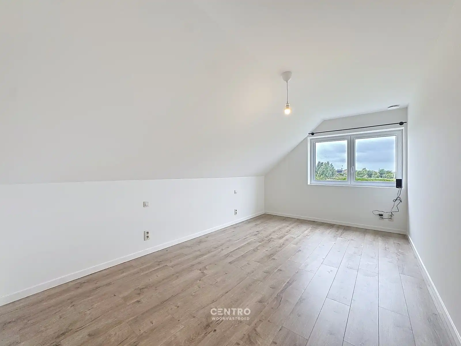 Nieuwbouwwoning met 4 slpks, 2 badks en een FANTASTISCH Polderzicht! foto 16