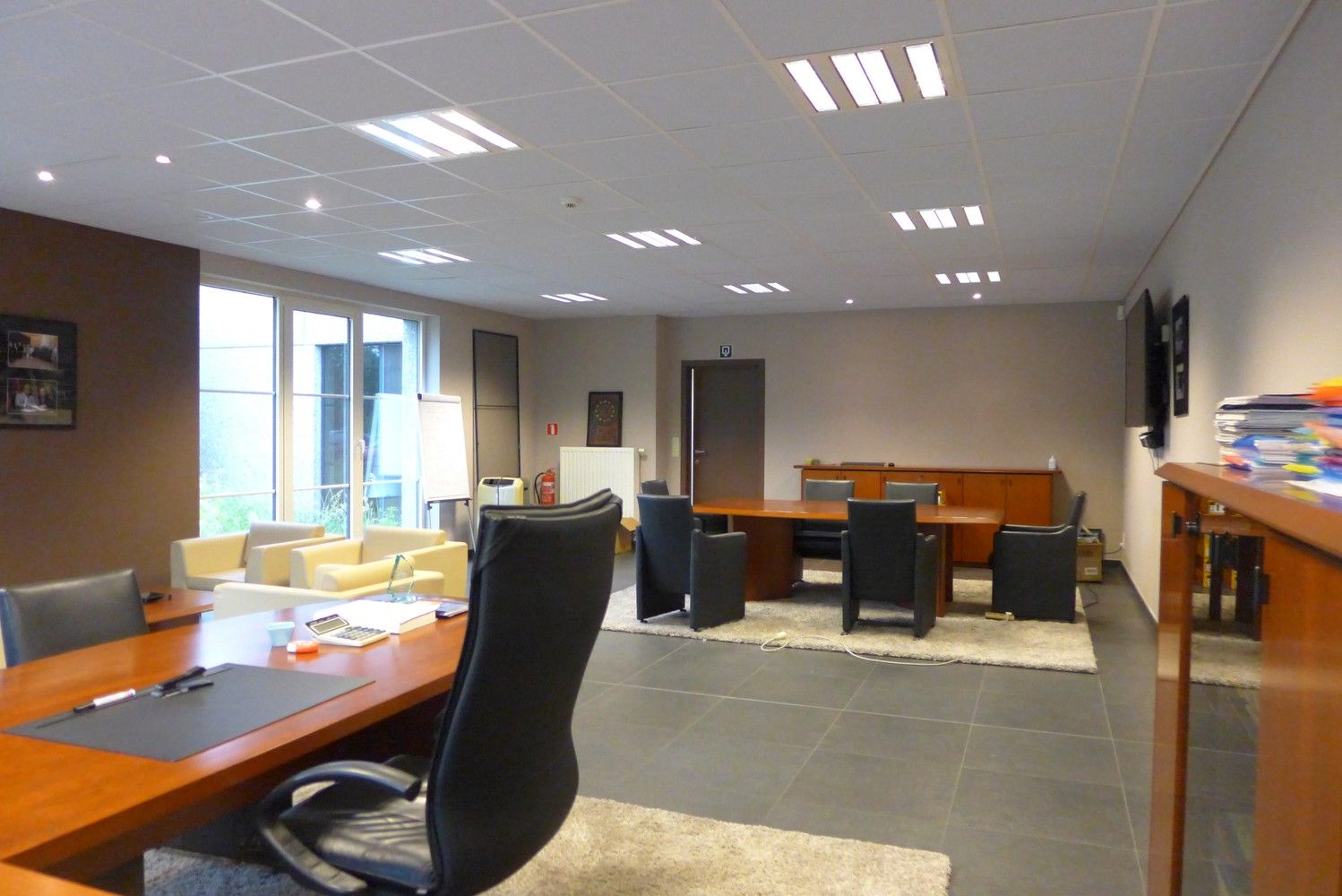 Bedrijfsgebouw +/- 1.397m² foto 12