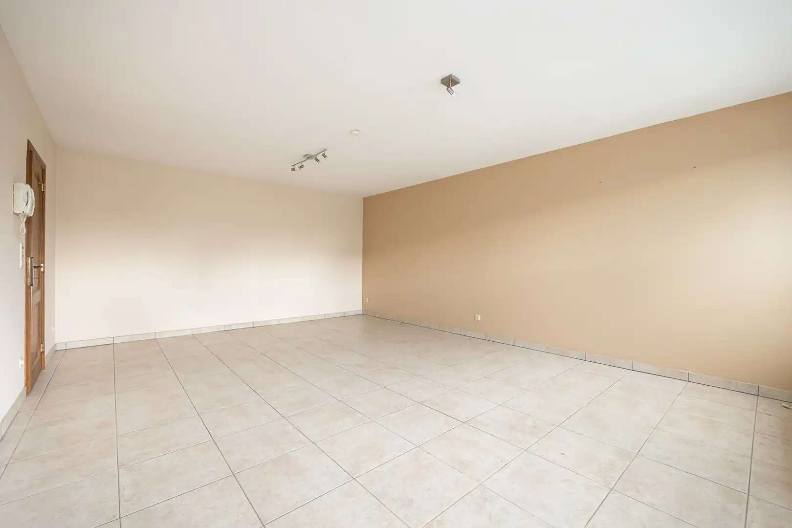 APPARTEMENT MET TERRAS foto 4