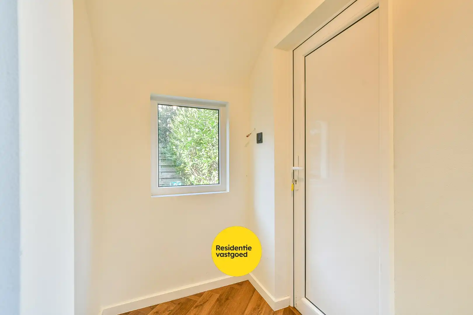 Instapklaar éénslaapkamerappartement te huur in het centrum van De Haan! foto 7