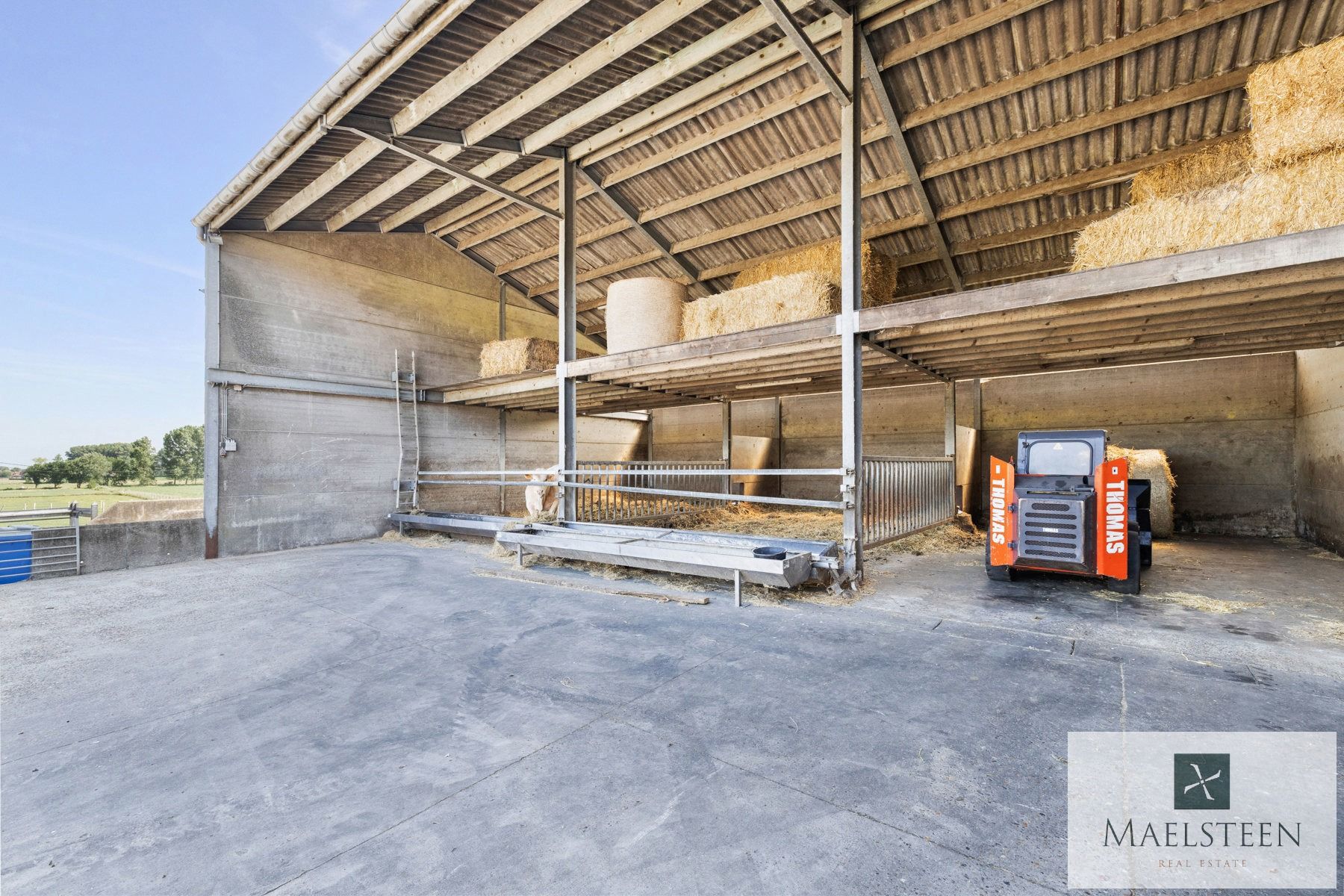 Boerderij met 7,8ha op de flank van Oedelem-berg  foto 33