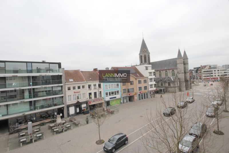 Leuk centraal gelegen 2 slaapkamer appartement foto 11