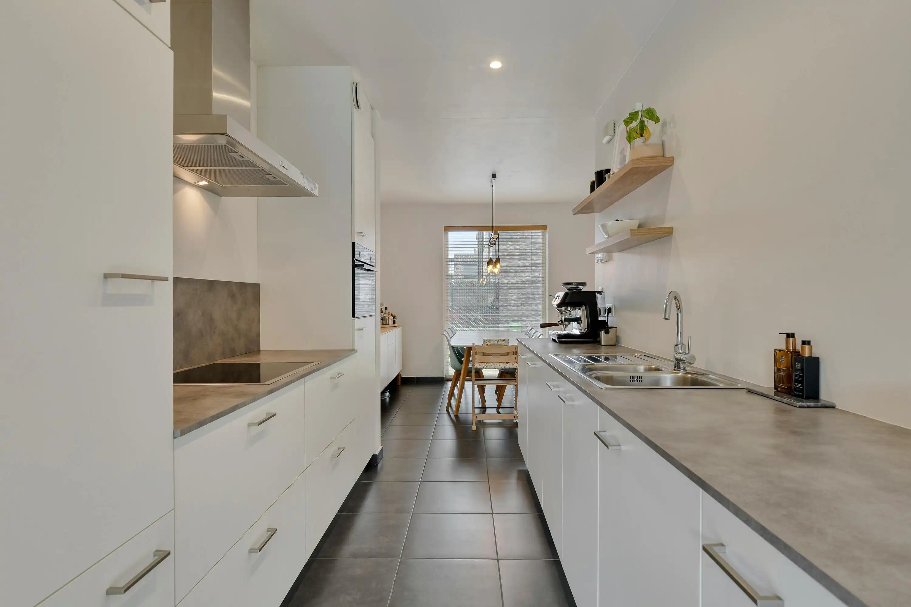 Half open BEN woning met 4 slaapkamers in Schelle foto 5