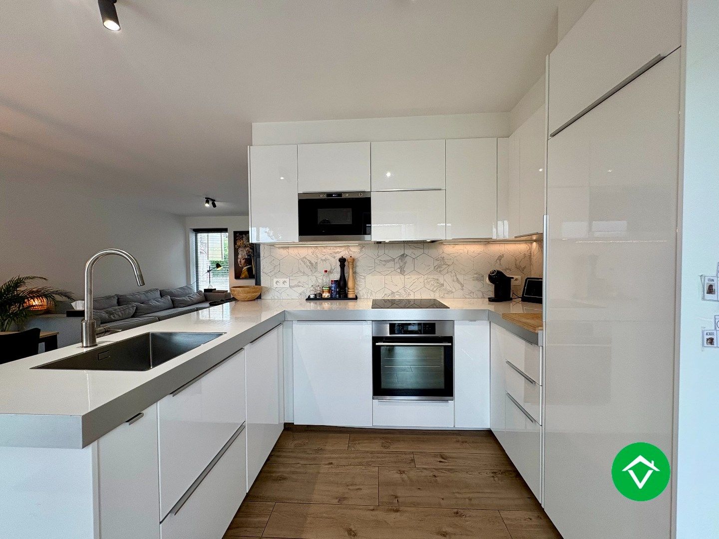 Recente energiezuinige woning te koop in Bovekerke (Koekelare) foto 9