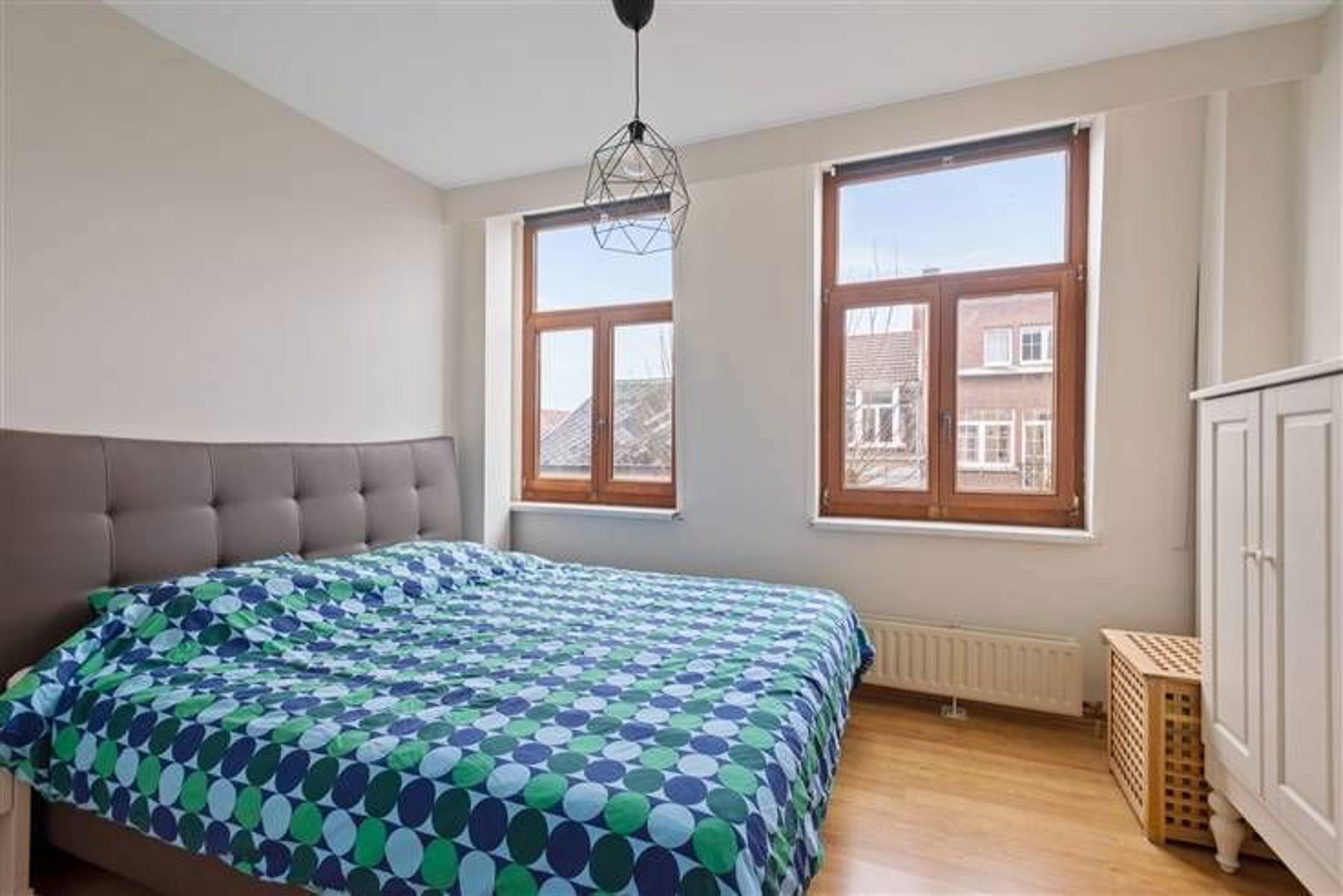 Handelspand met duplex woonst foto 9