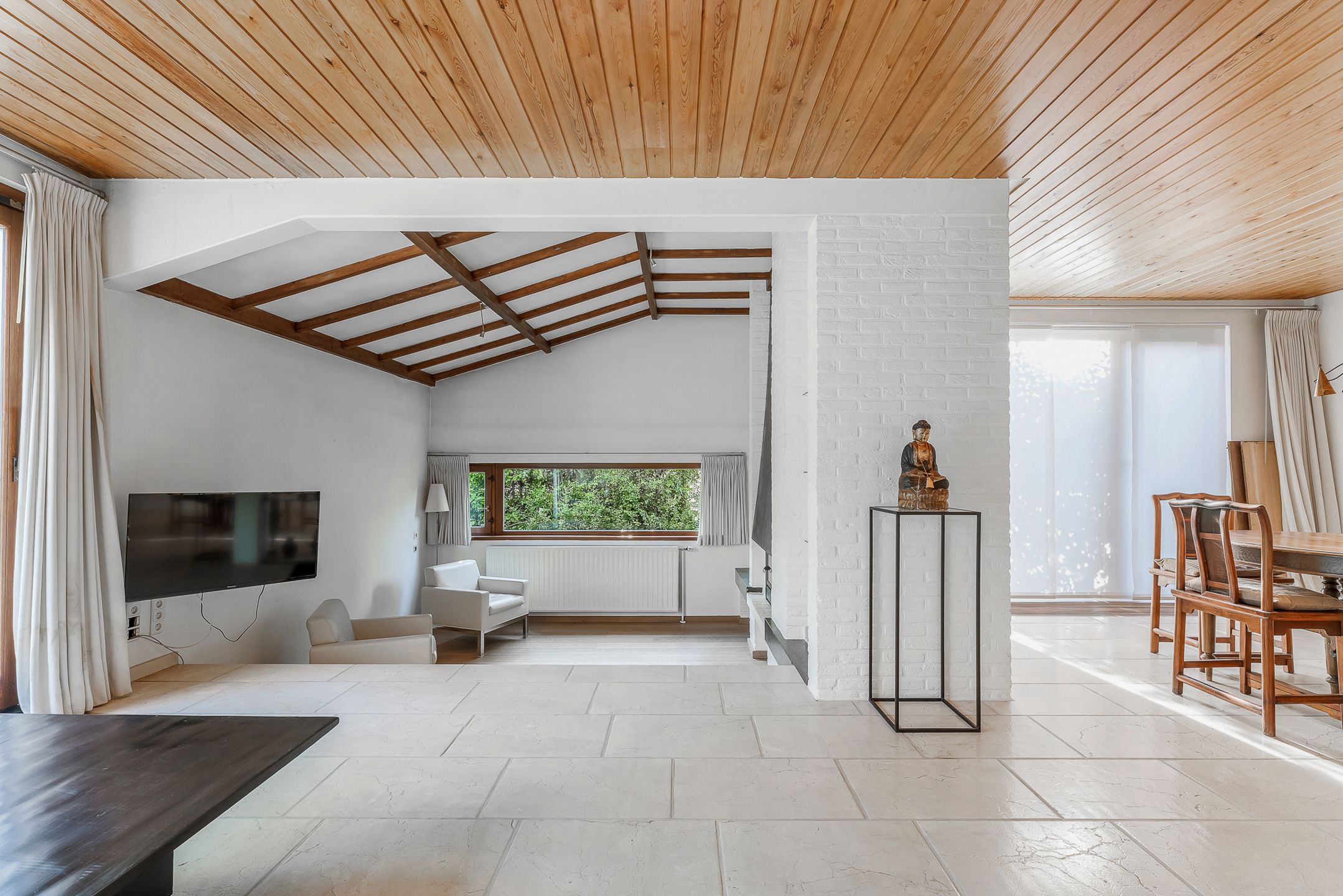 Vrijstaande woning met praktijkruimte te Zichen foto 2