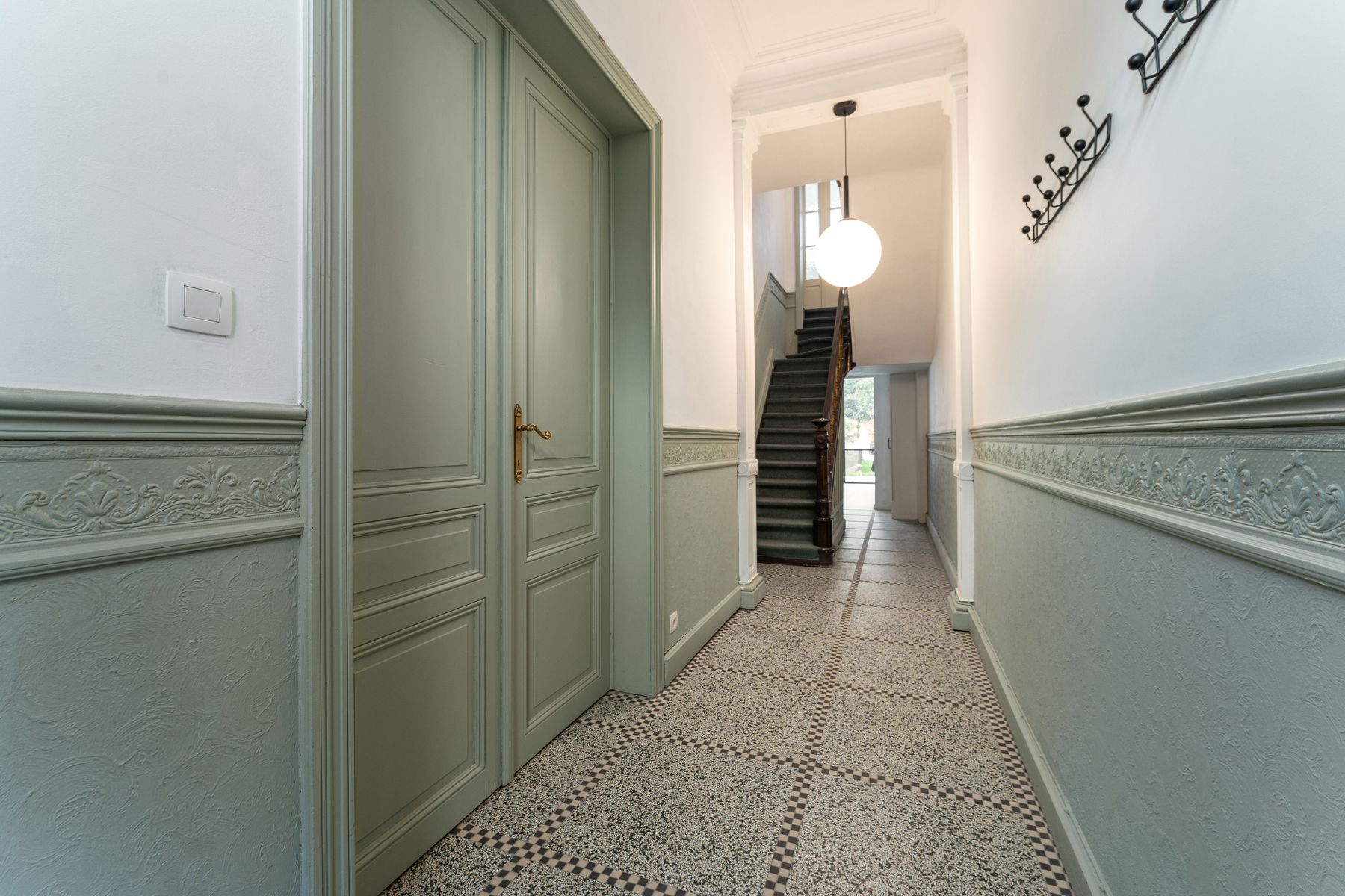 Karaktervolle herenwoning met stadstuin in Gentbrugge foto 4